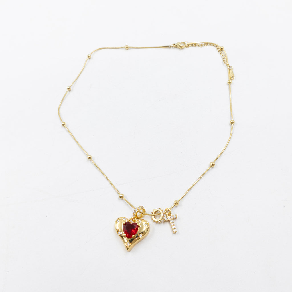 Collares Dorados con dije de Letra y corazón M3 Oro Laminado