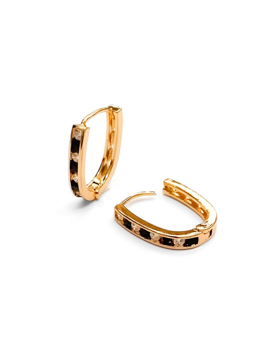 ARETES HUGGIES M6- ORO LAMINADO