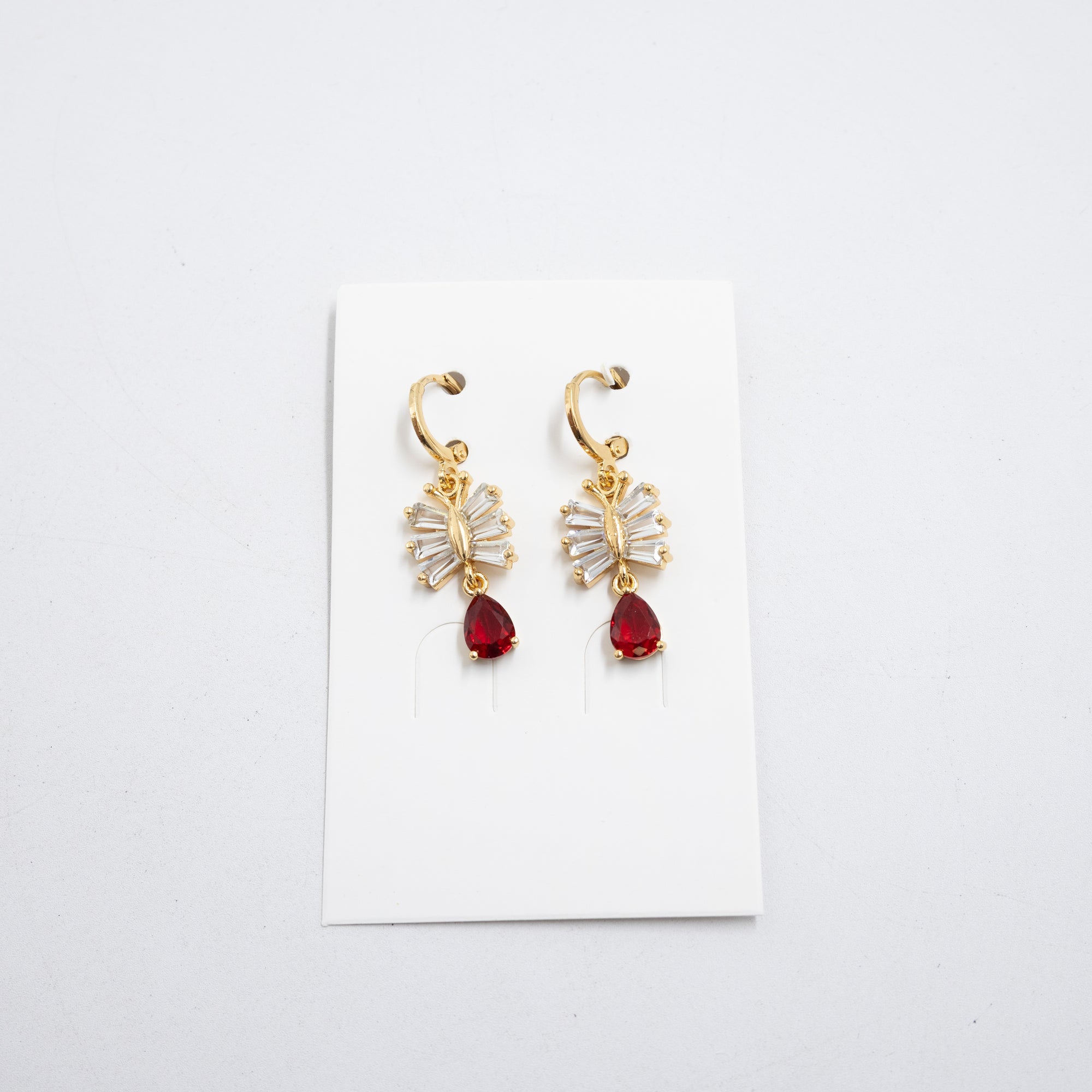 Aretes Largos Dorados con piedras M6 Oro Laminado