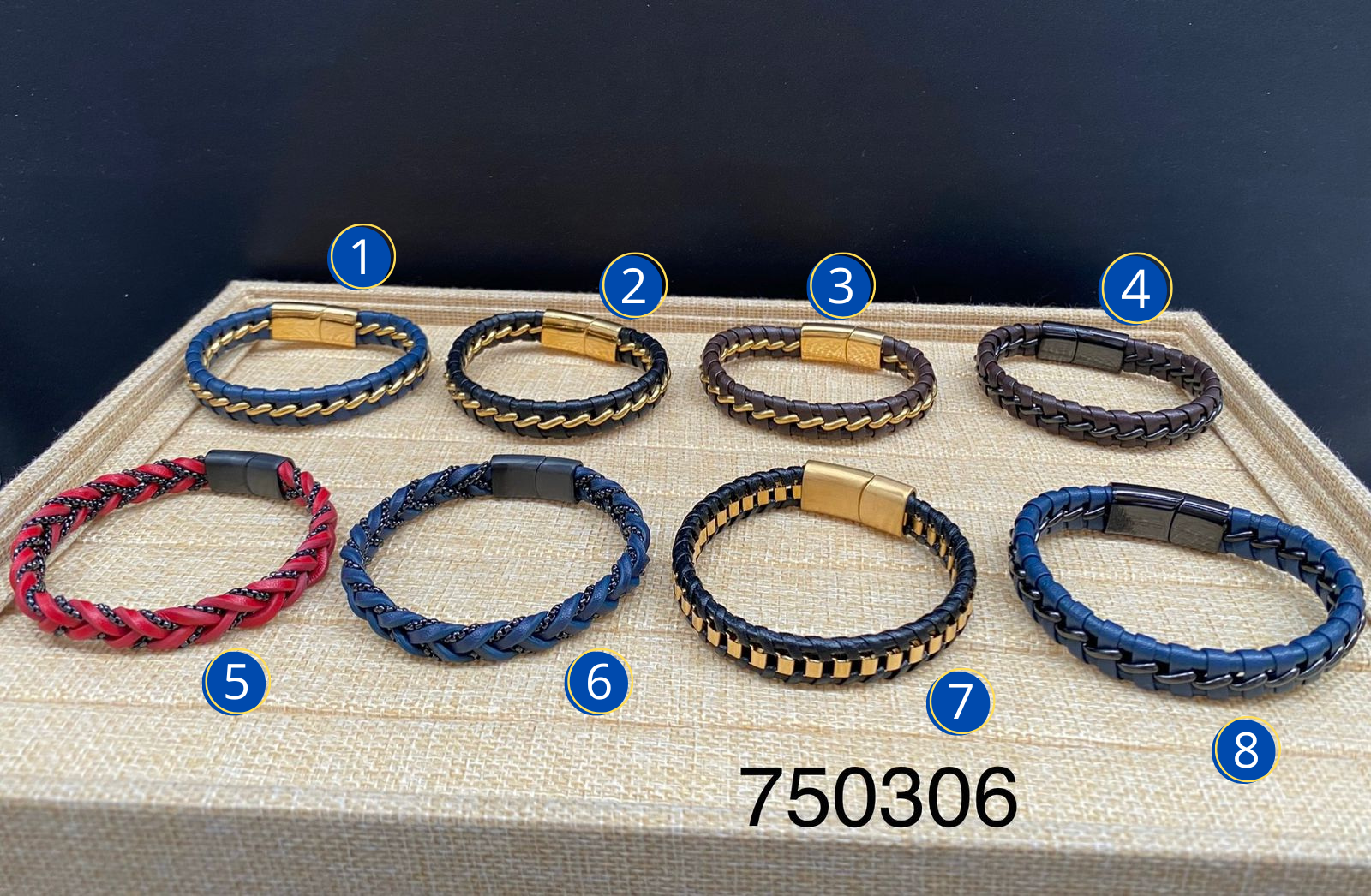 Pulsera de cuero M6 Oro Laminado
