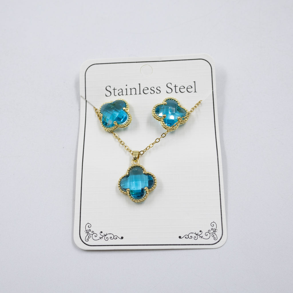 Conjunto Dorado de Trebol M2 Oro Laminado