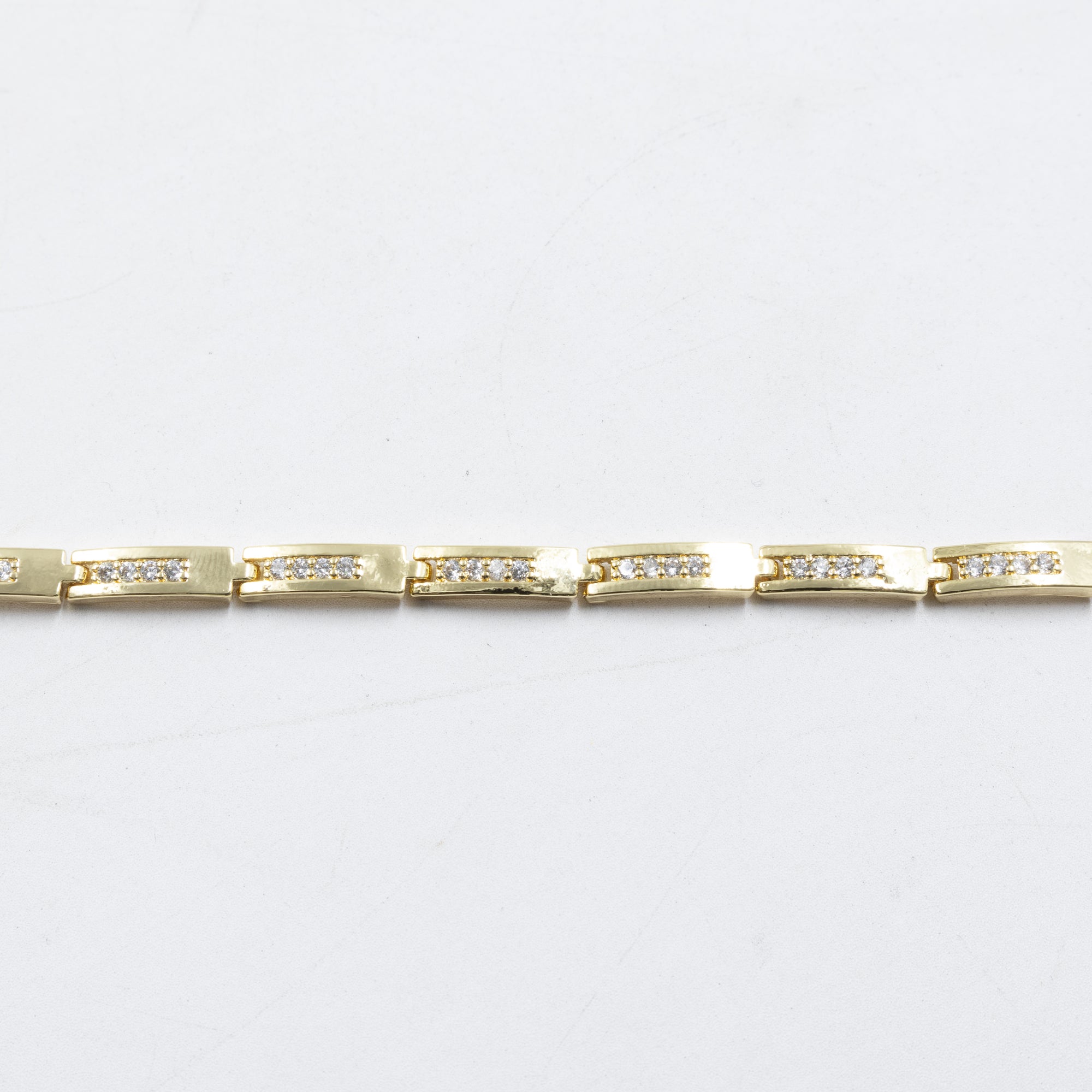 Pulseras Doradas con Piedras M11 Oro Laminado