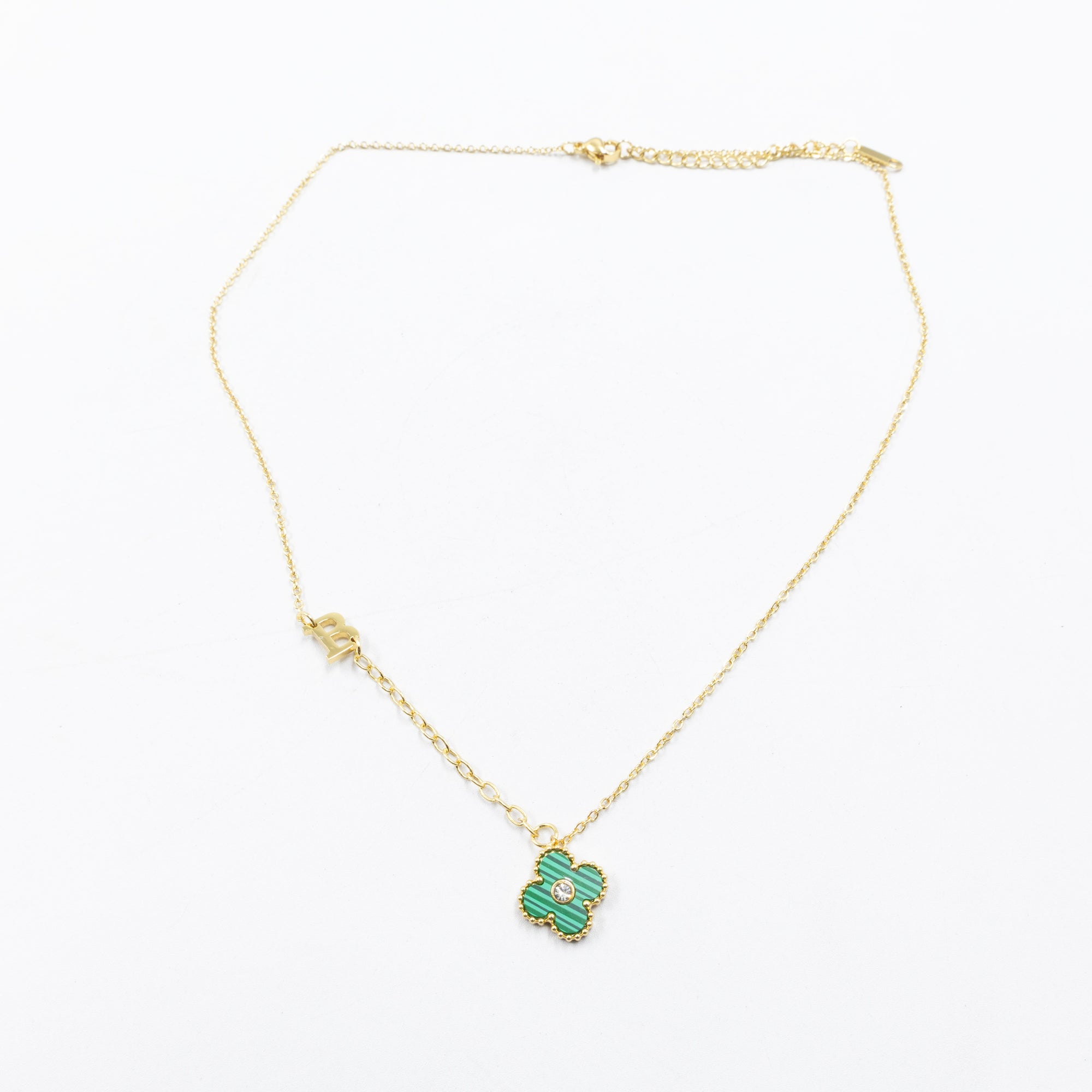 Collar de Dije de Trebol y letra A, B, C M1 Oro Lamnado