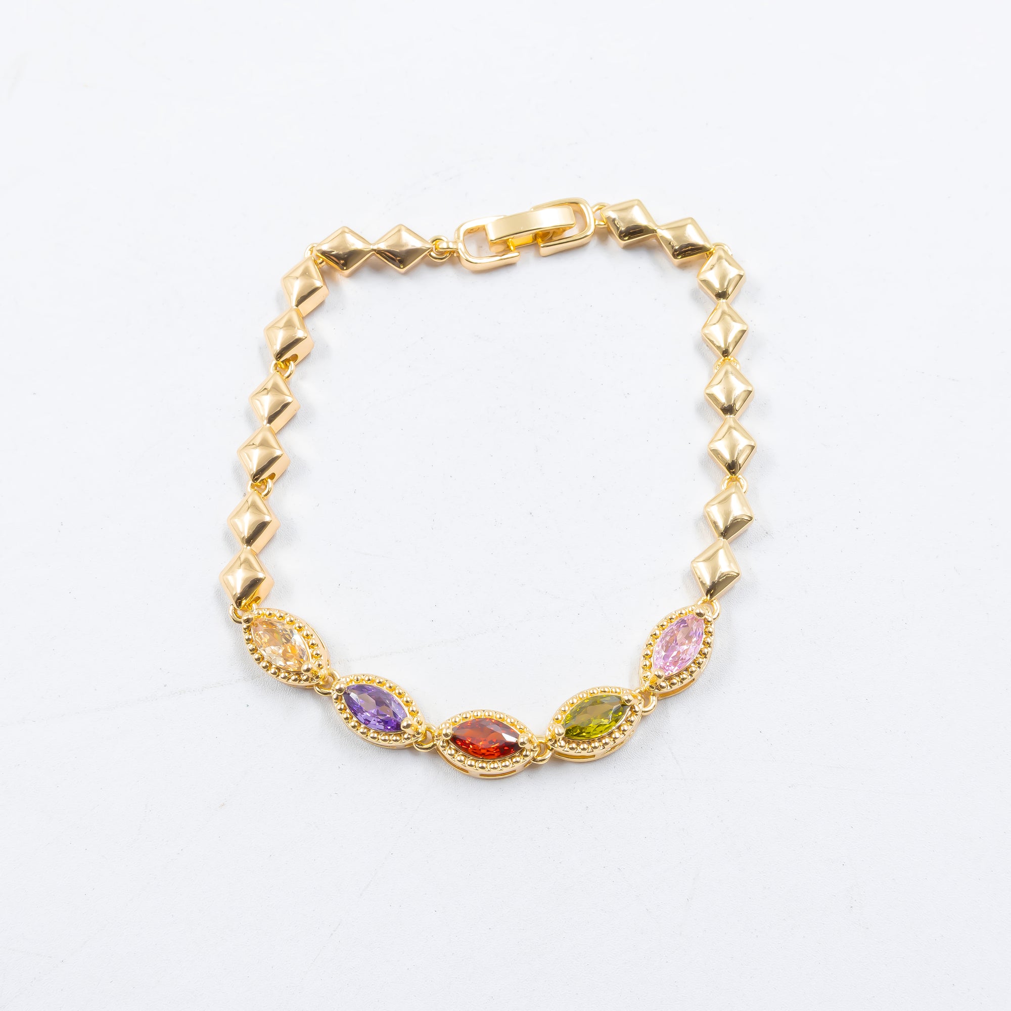 Cadenas de Pulseras Doradas con Piedras M4 Oro Laminado