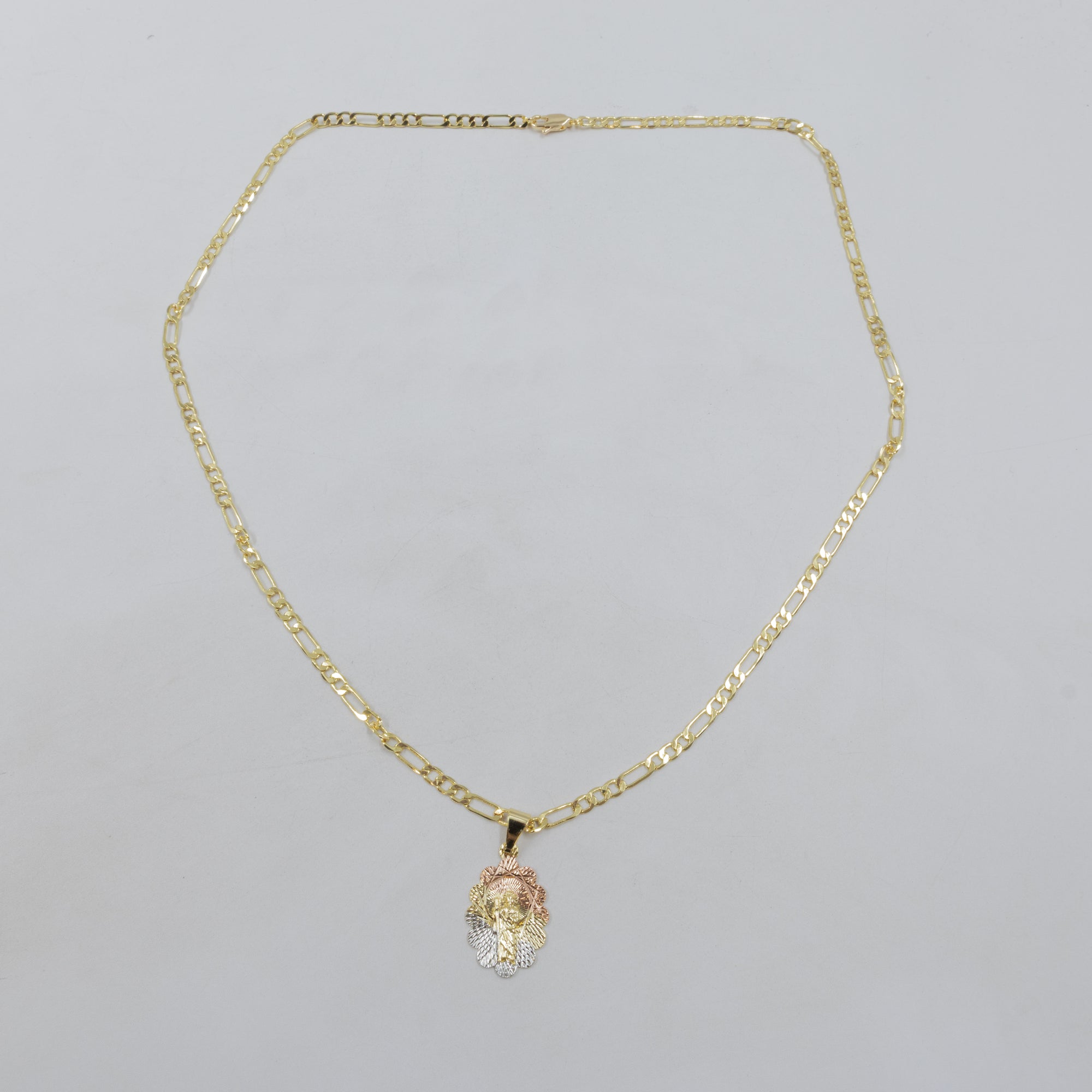 Collar con Dije Religioso Dorado M1 Oro Laminado