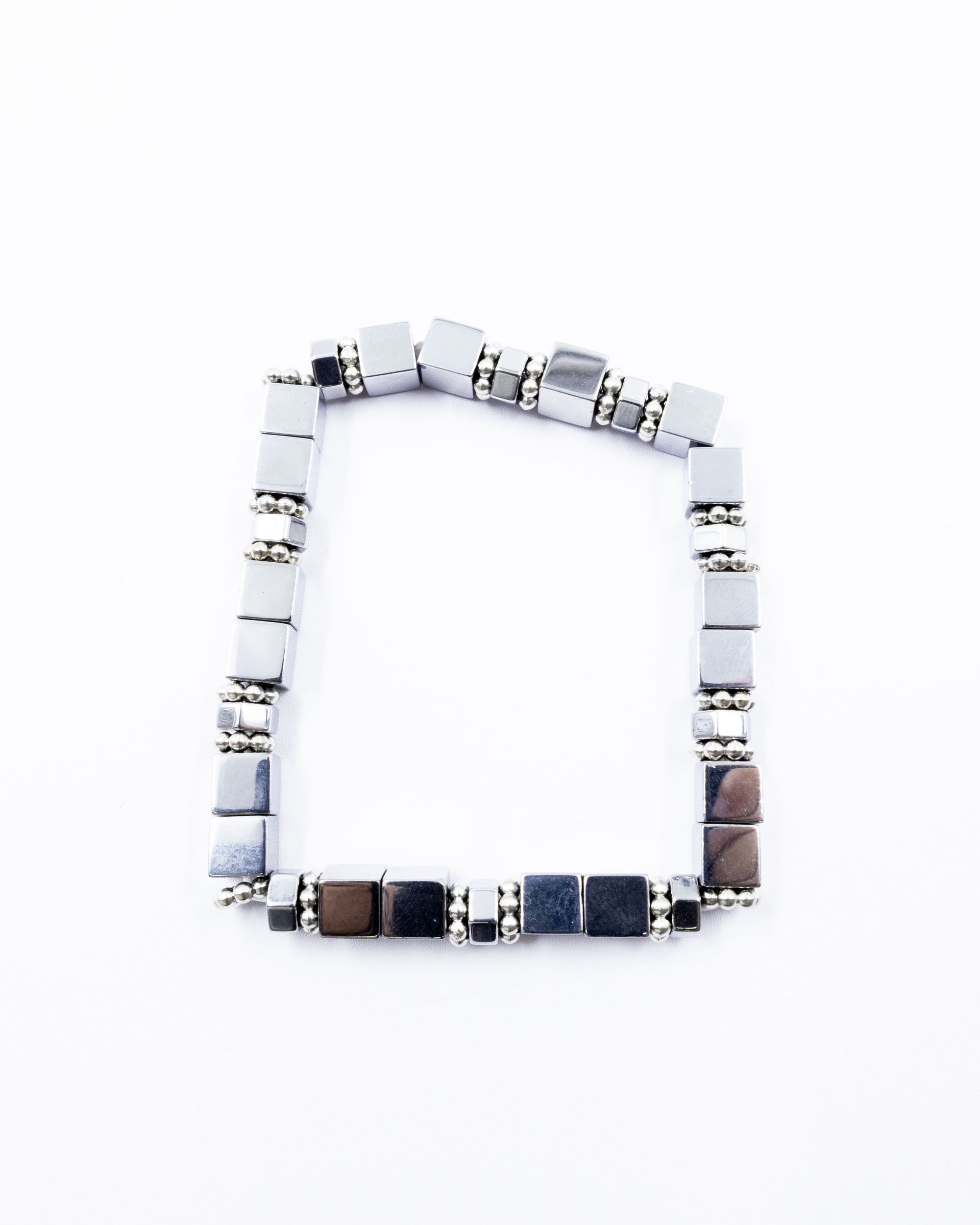 Pulseras brillantes con cuentas - M2 Oro Laminado