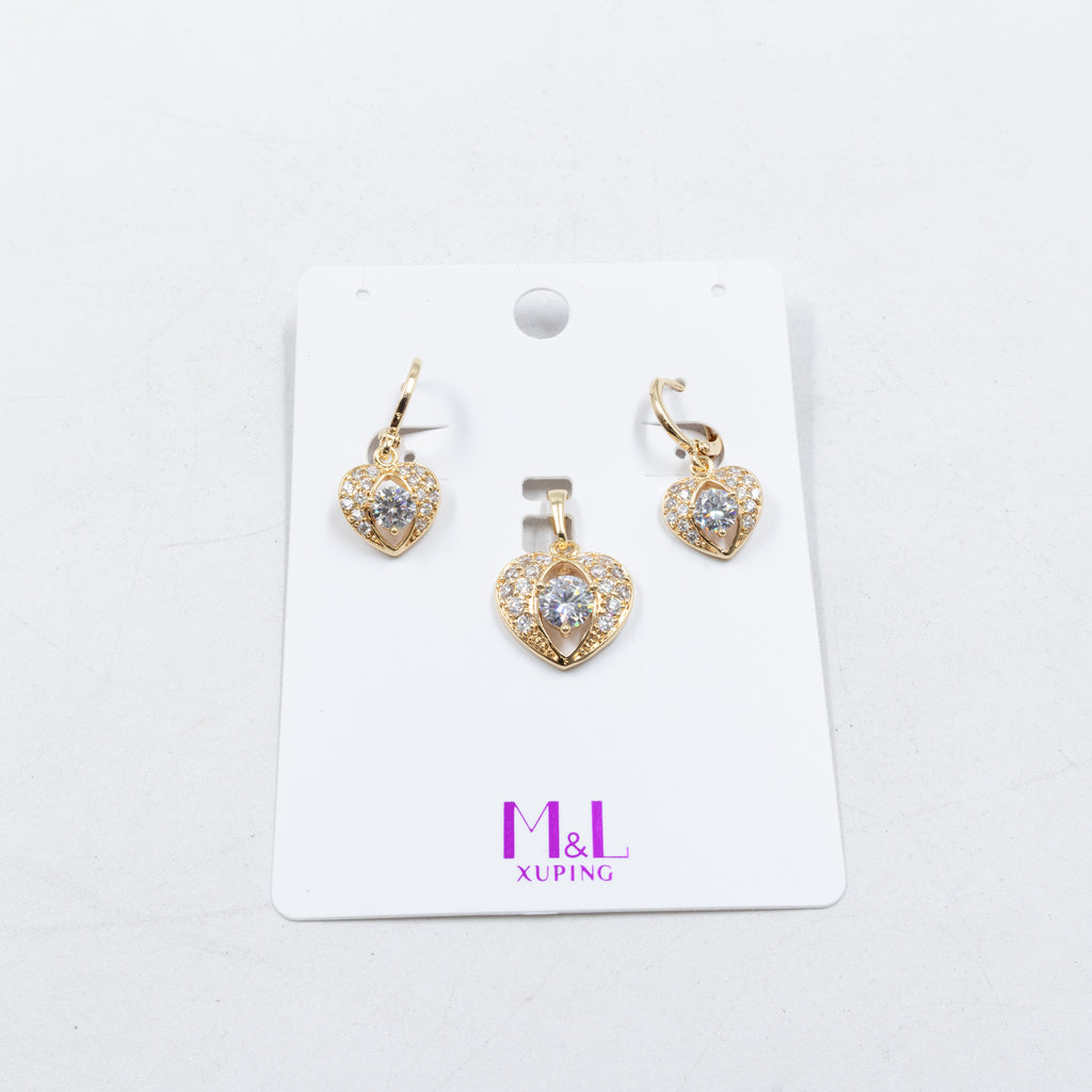 Conjunto de de Aretes y Dije M11 Oro Laminado