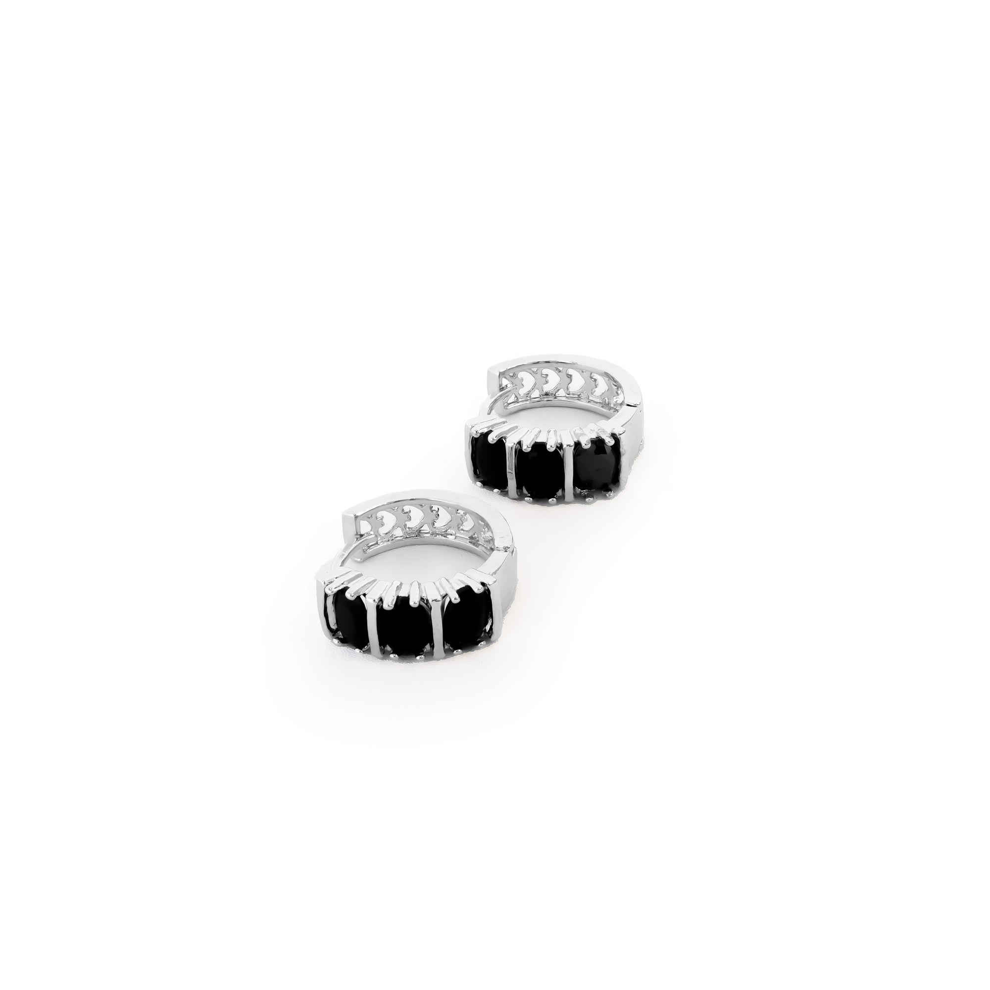 Aretes Plateados Huggies con Piedras Diferentes Colores M14 Oro Laminado