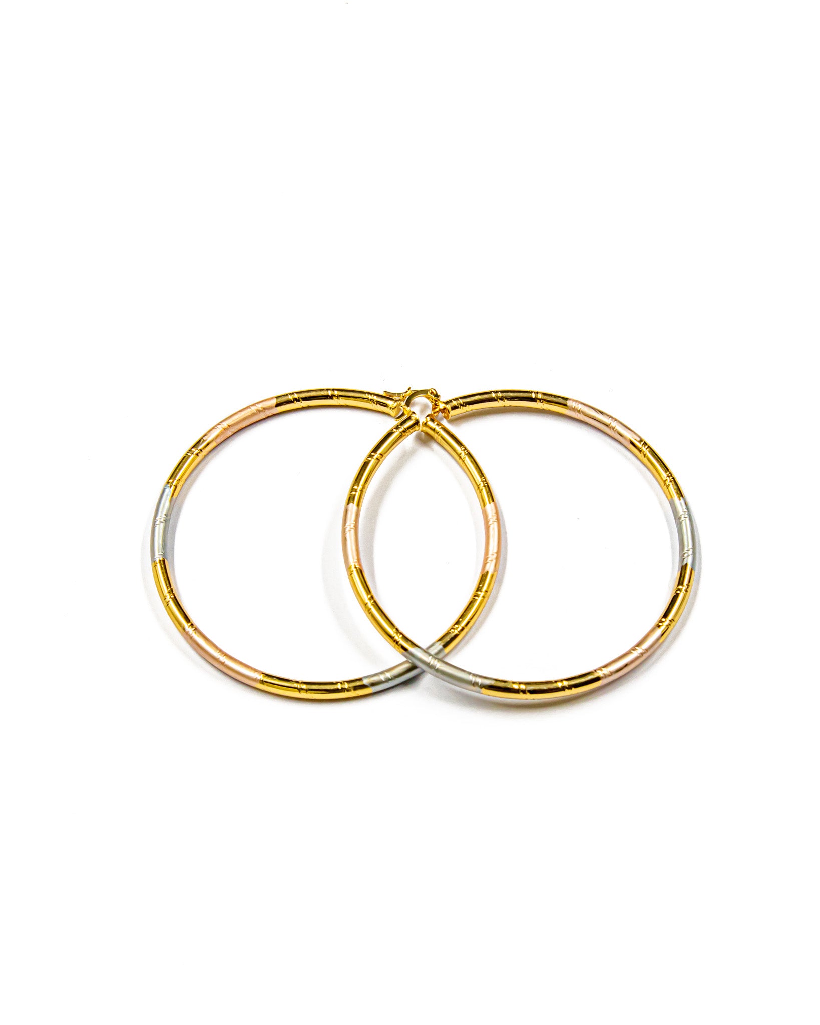 Arete tipo arracada - M1 Oro Laminado