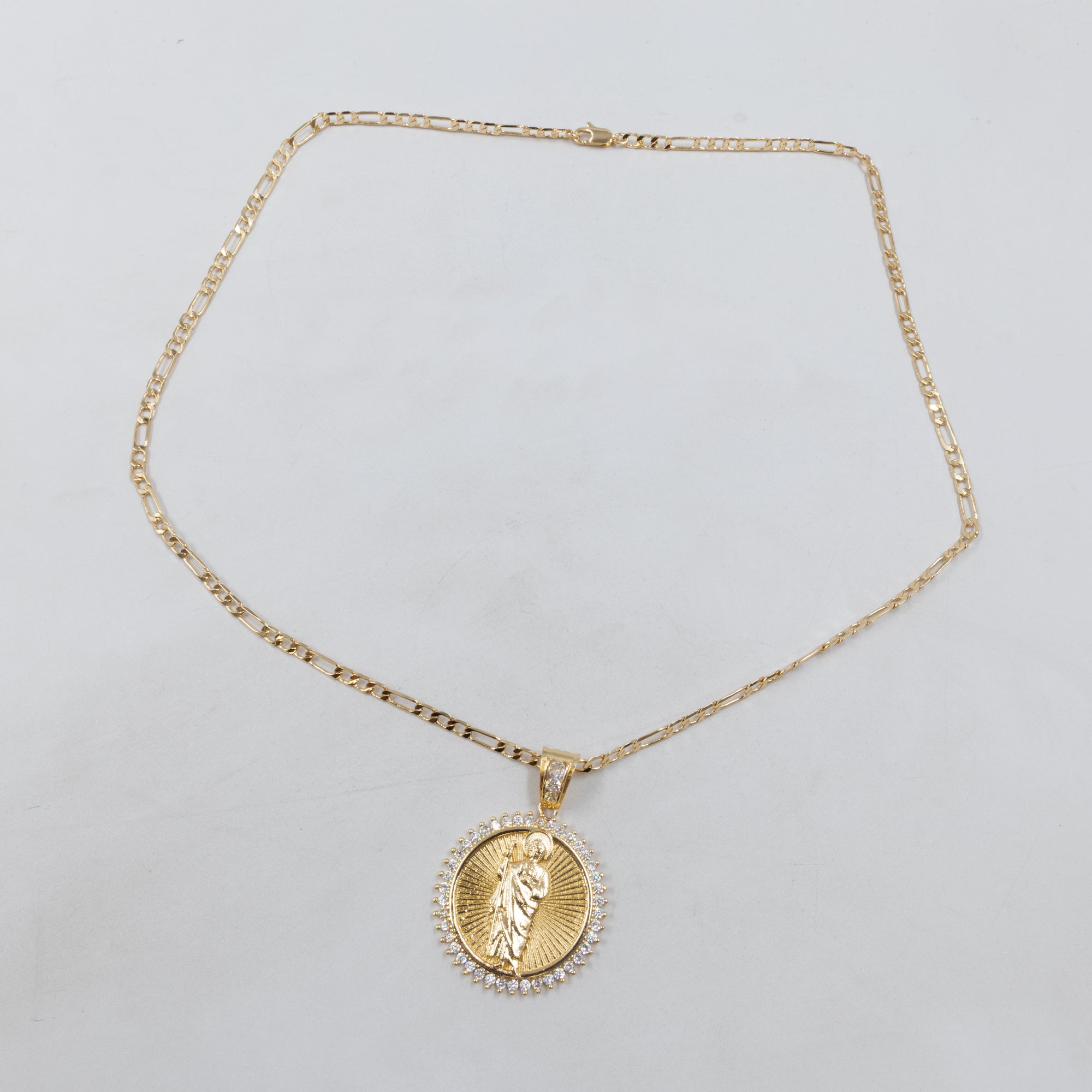 Collar con Dije Religioso Dorado M2 Oro Laminado
