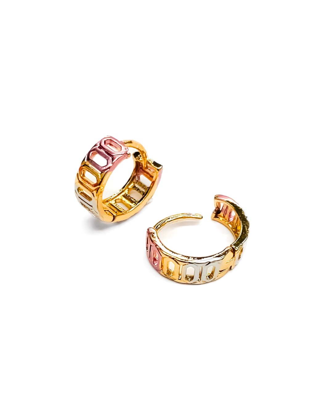 ARETES HUGGIES M1 - ORO LAMINADO