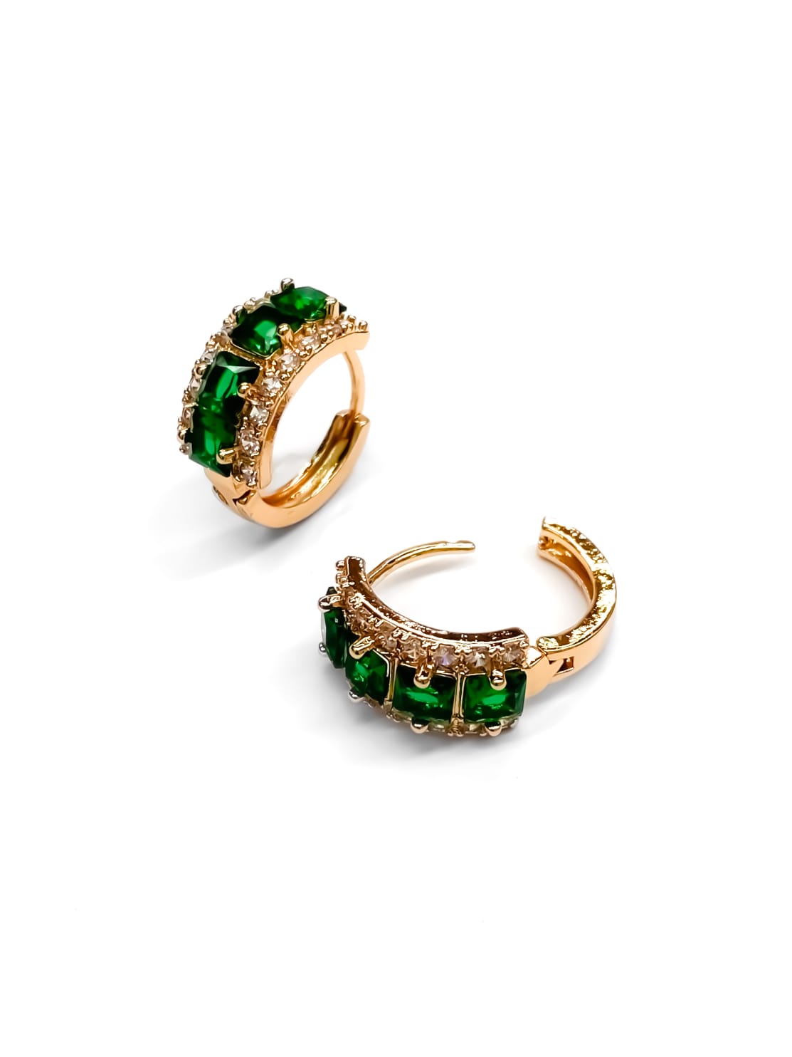 ARETES HUGGIES M3 - ORO LAMINADO