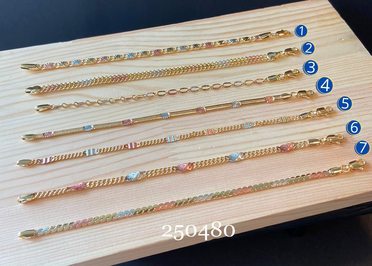 [12/SEPTIEMBRE/26] Pulseras Dorada con M3 Oro Laminado