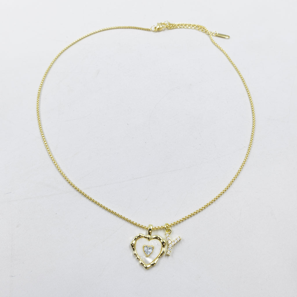 Collares Dorados con dije de Letra y corazon M3 Oro Laminado