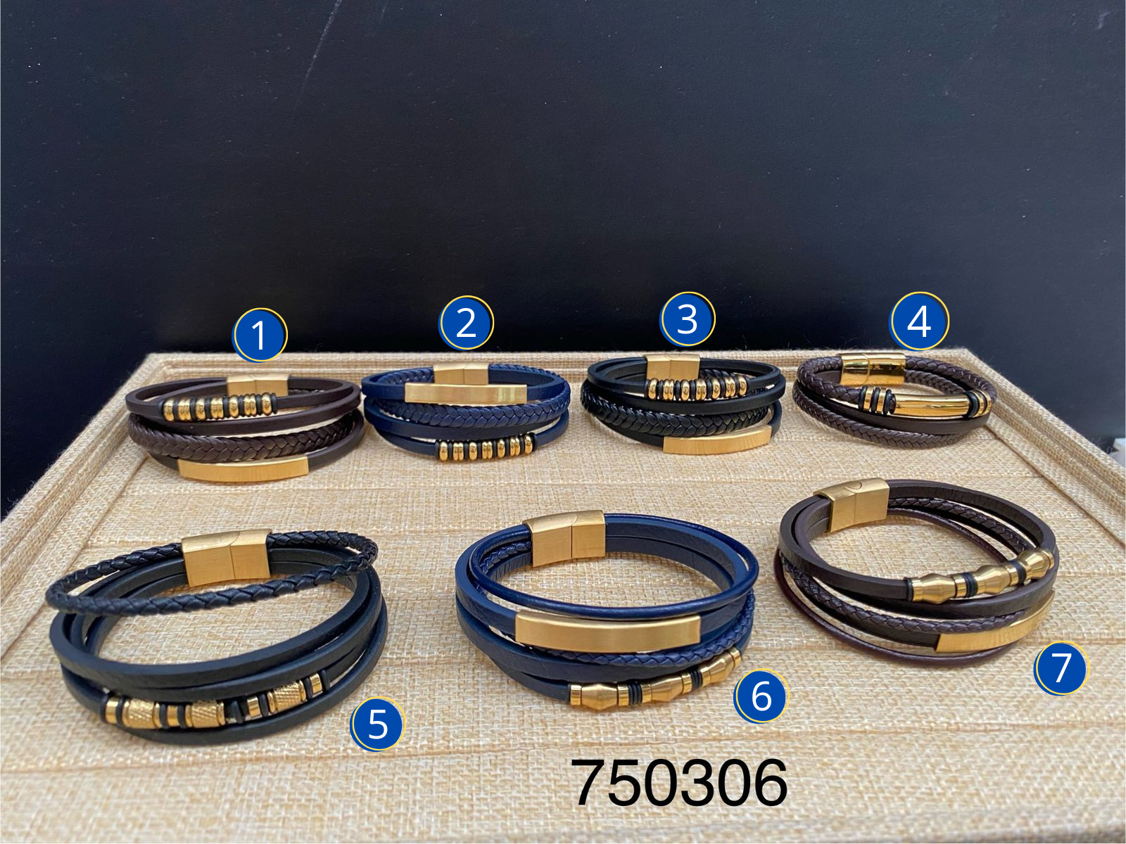 Pulsera de cuero M10 Oro Laminado