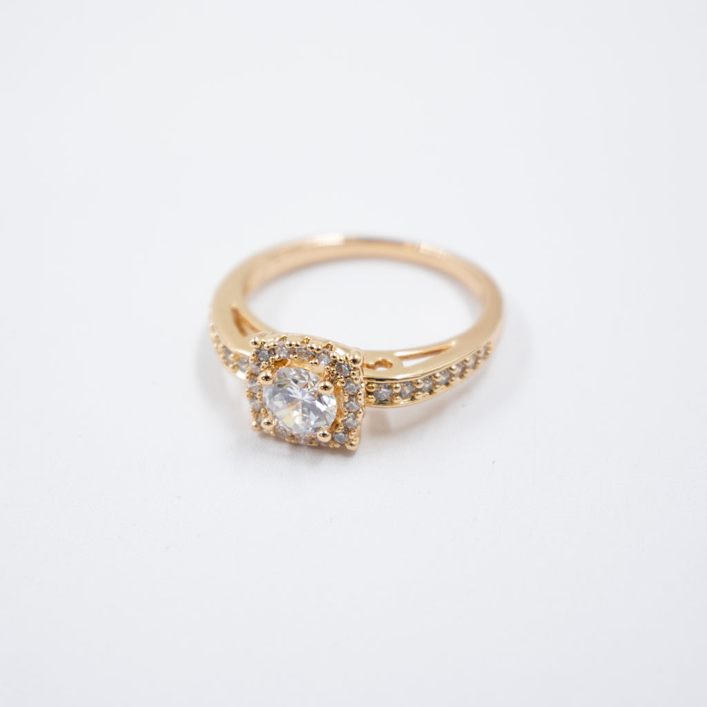 Anillos Dorados Xuping con Piedras M1 Oro Laminado