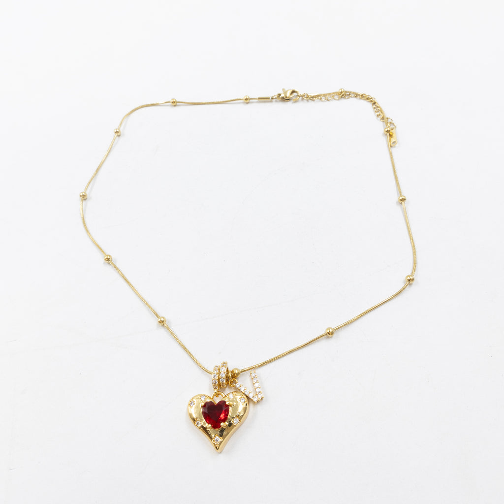 Collares Dorados con dije de Letra y corazón M3 Oro Laminado
