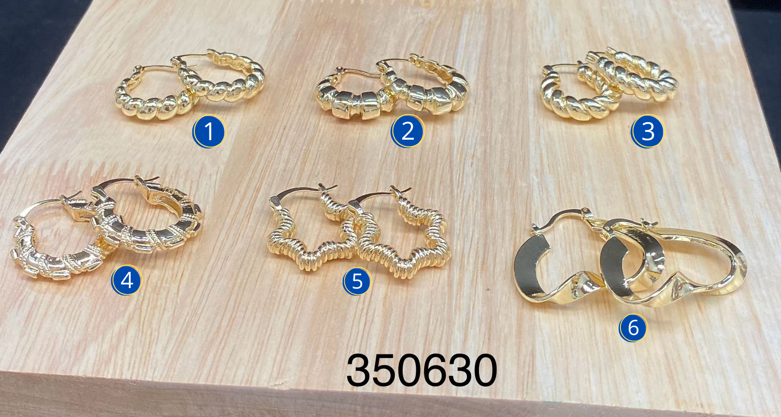 Arracadas Doradas M19 Oro Laminado