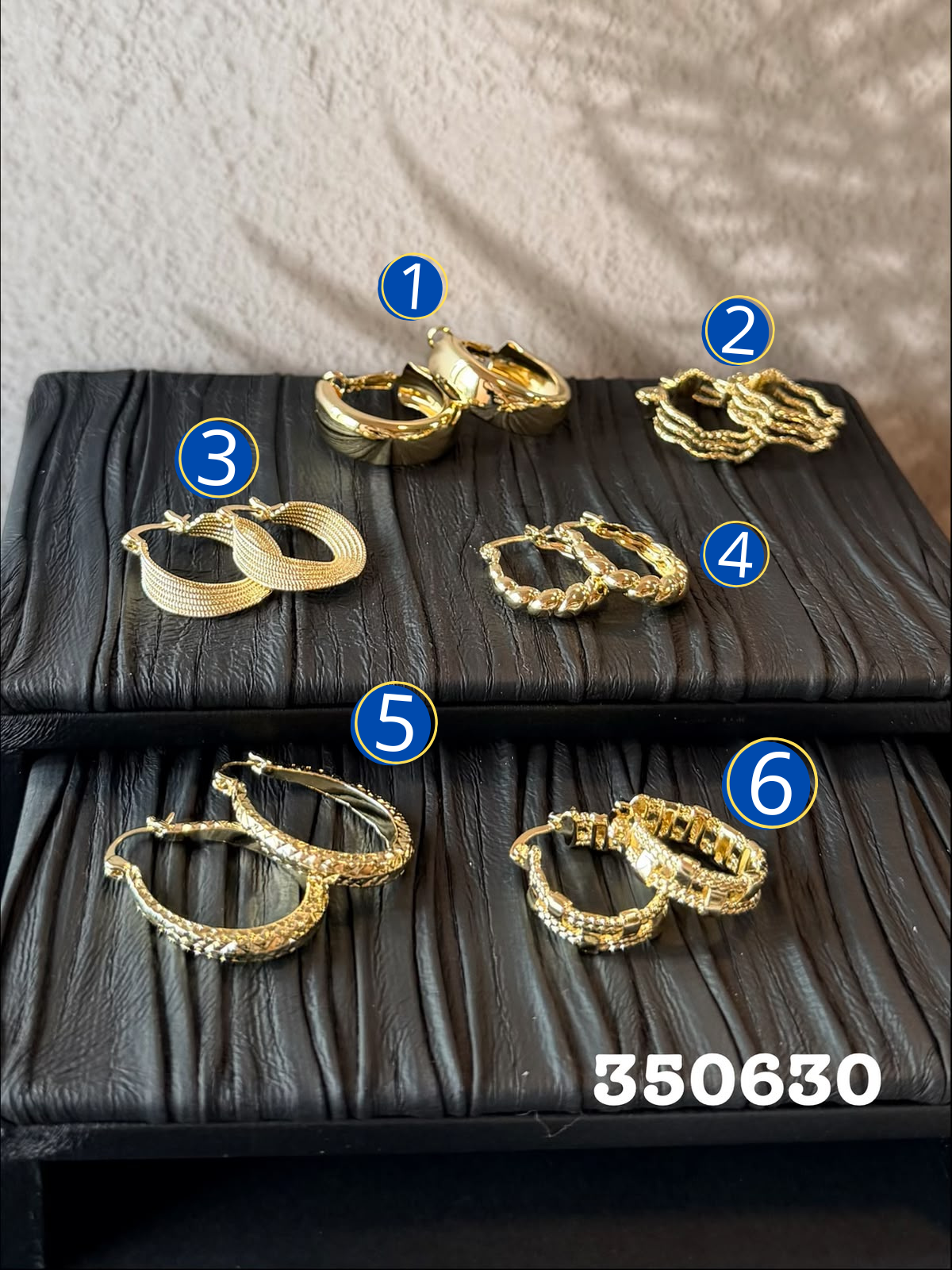 [01/AGOSTO/26] Aretes Dorados M3 Oro Laminado