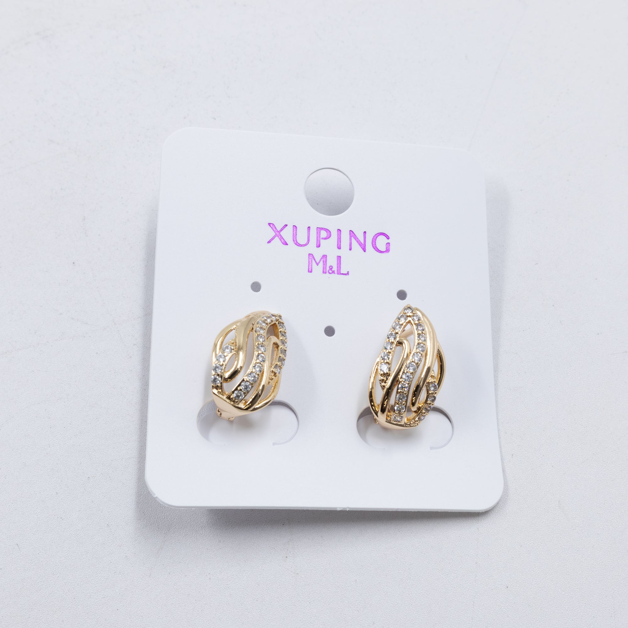 Aretes Dorados Xuping de Aro M3 Oro Laminado