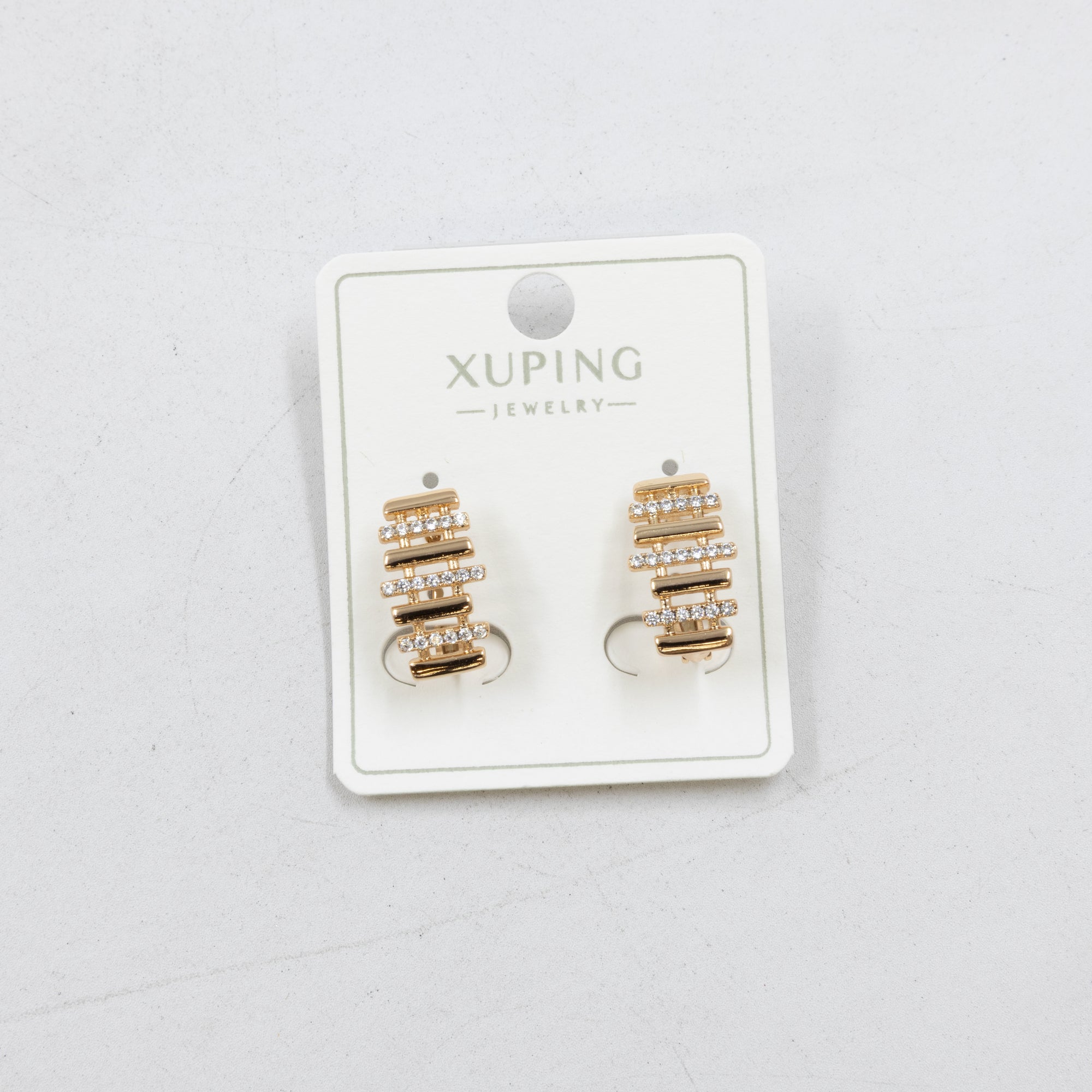 Aretes Dorados con Piedras Xuping M1 Oro Laminado