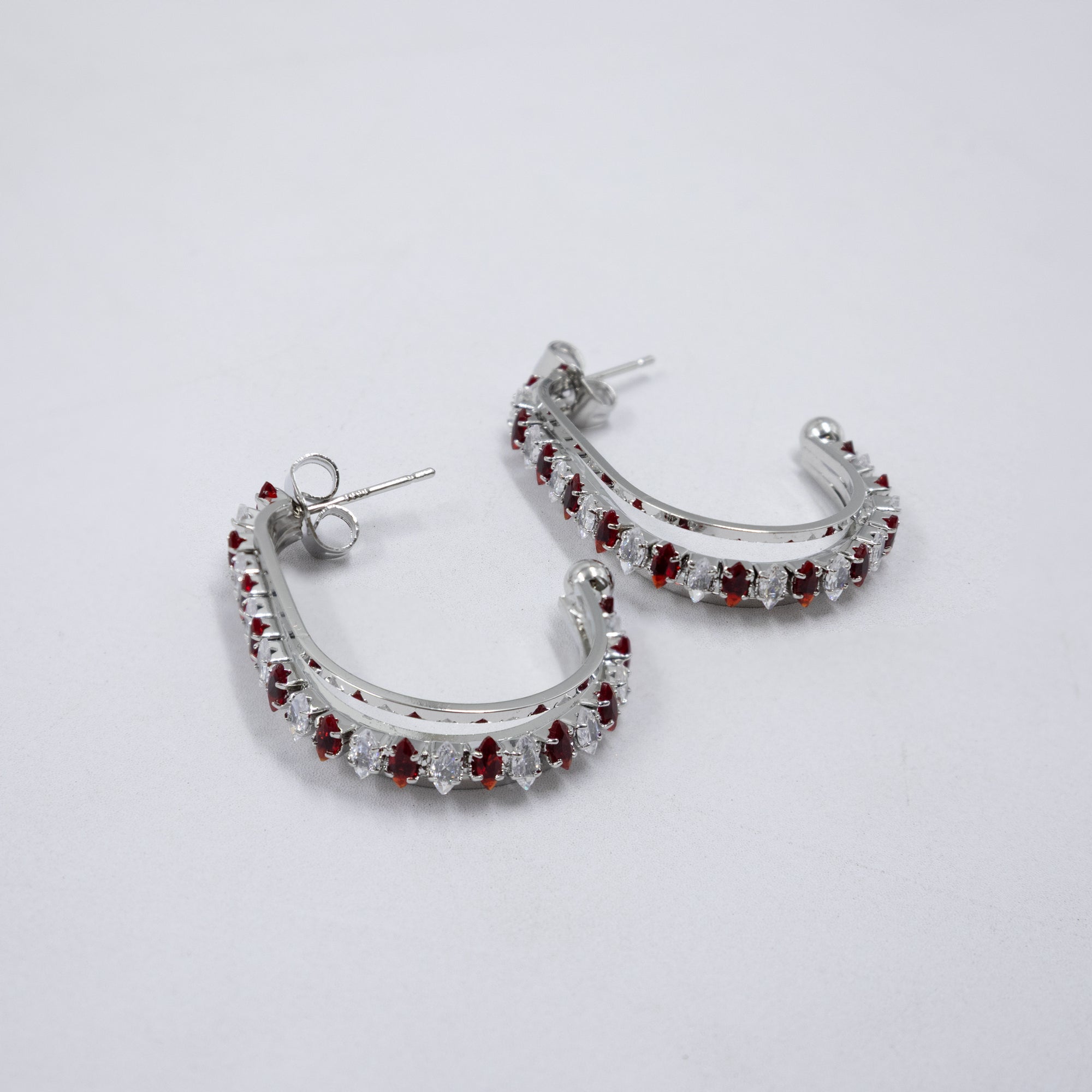 Aretes Plateados con piedras de color M11 Oro Laminado