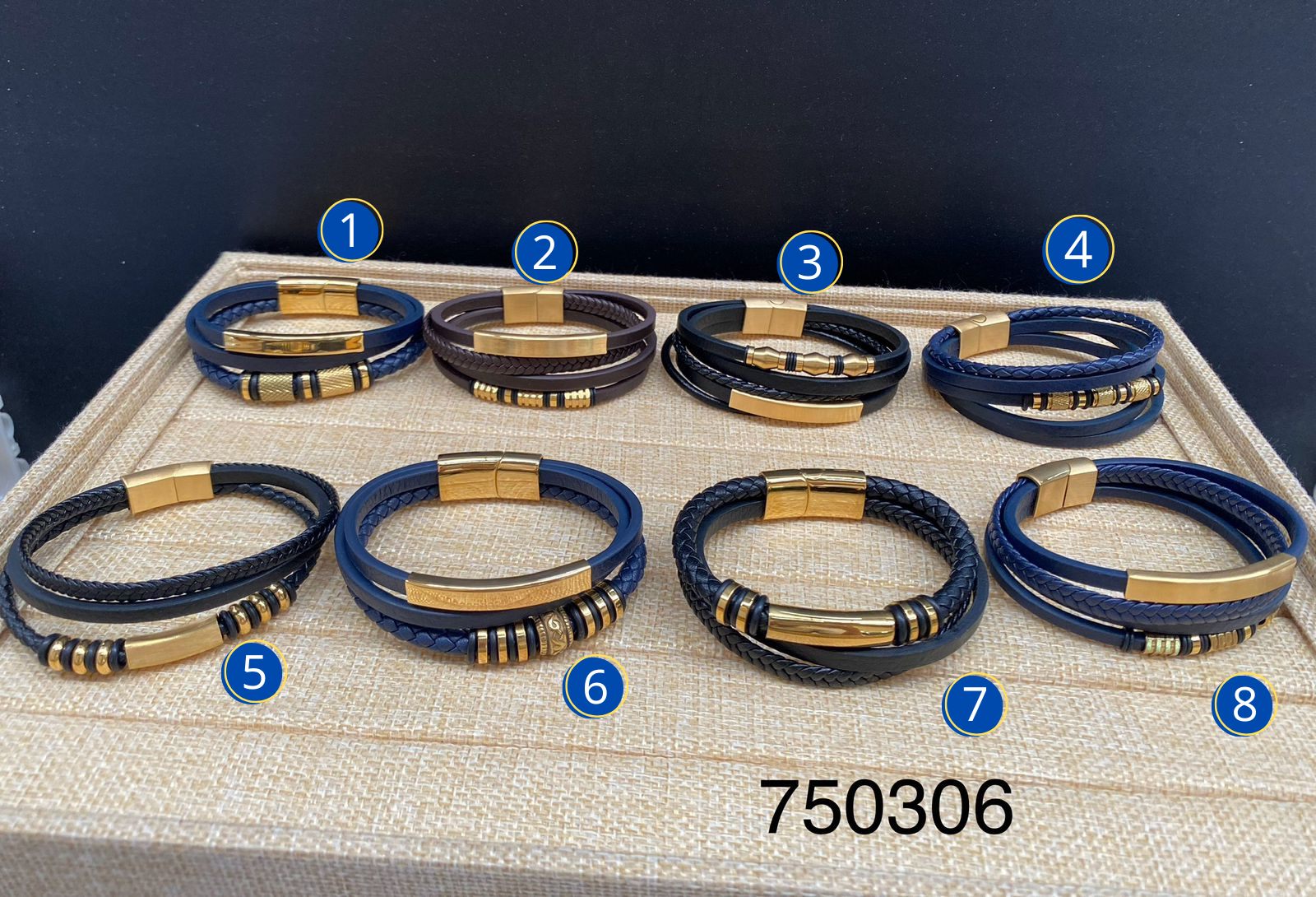 Pulsera de cuero M8 Oro Laminado