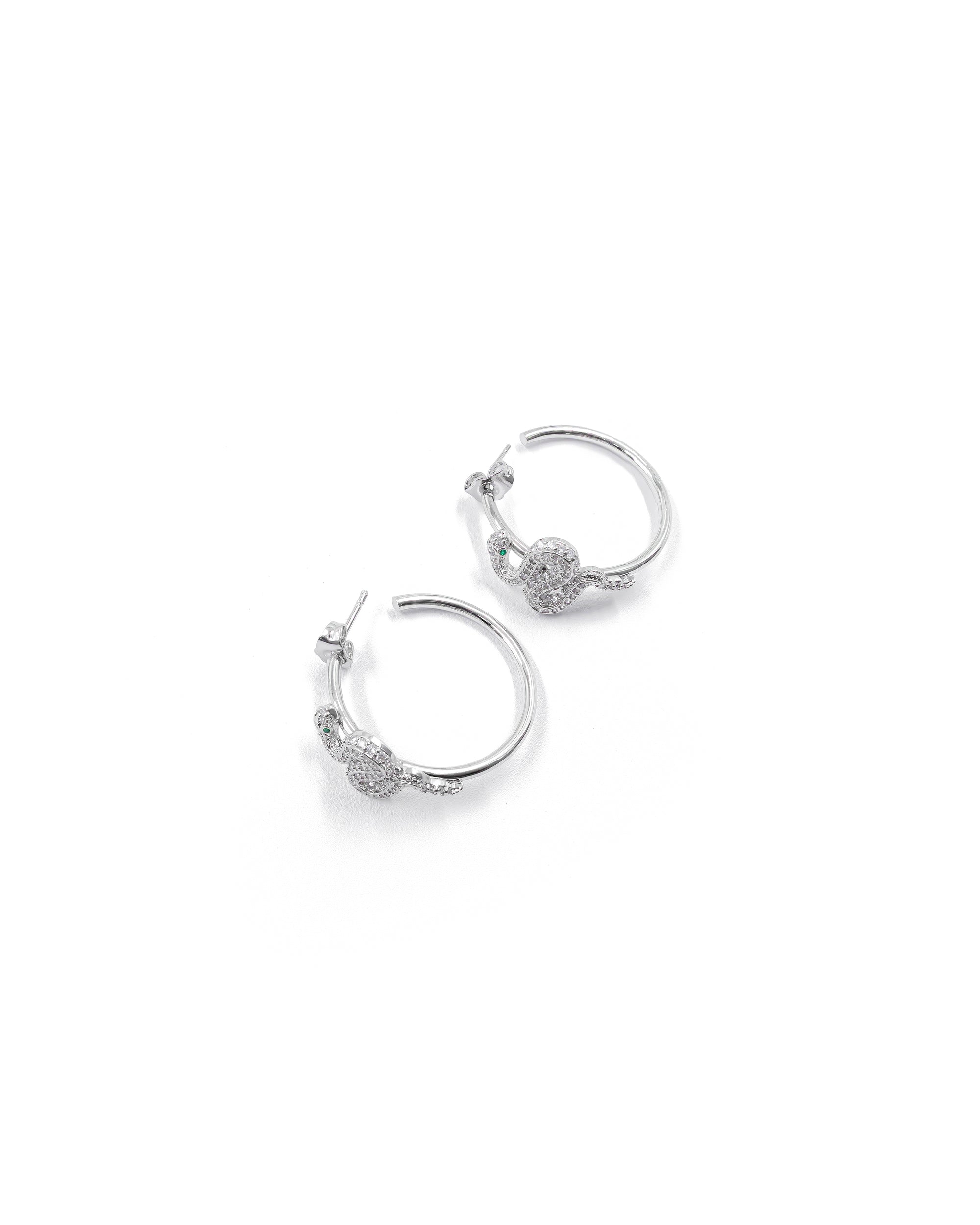 Aretes Plateados De Serpiente M1 Oro Laminado