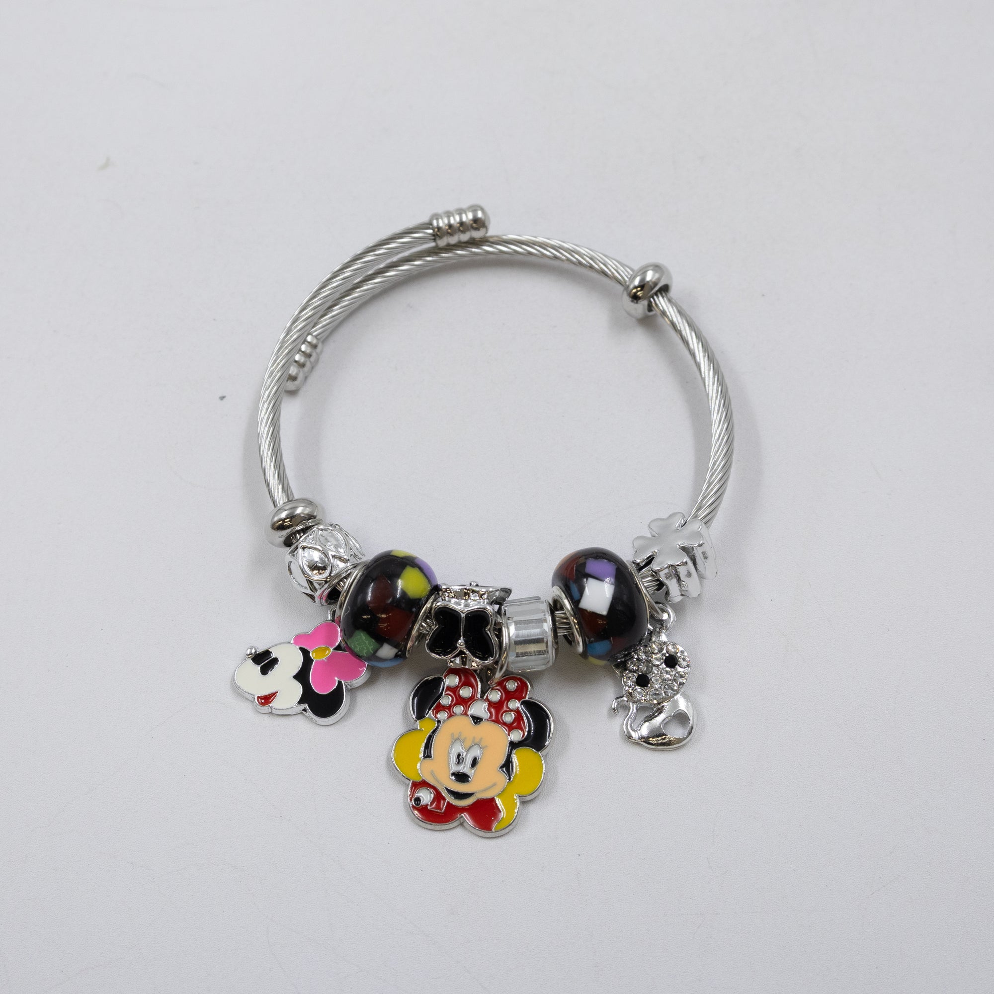 Pulsera tipo Pandora Plateados M8 Oro Laminado