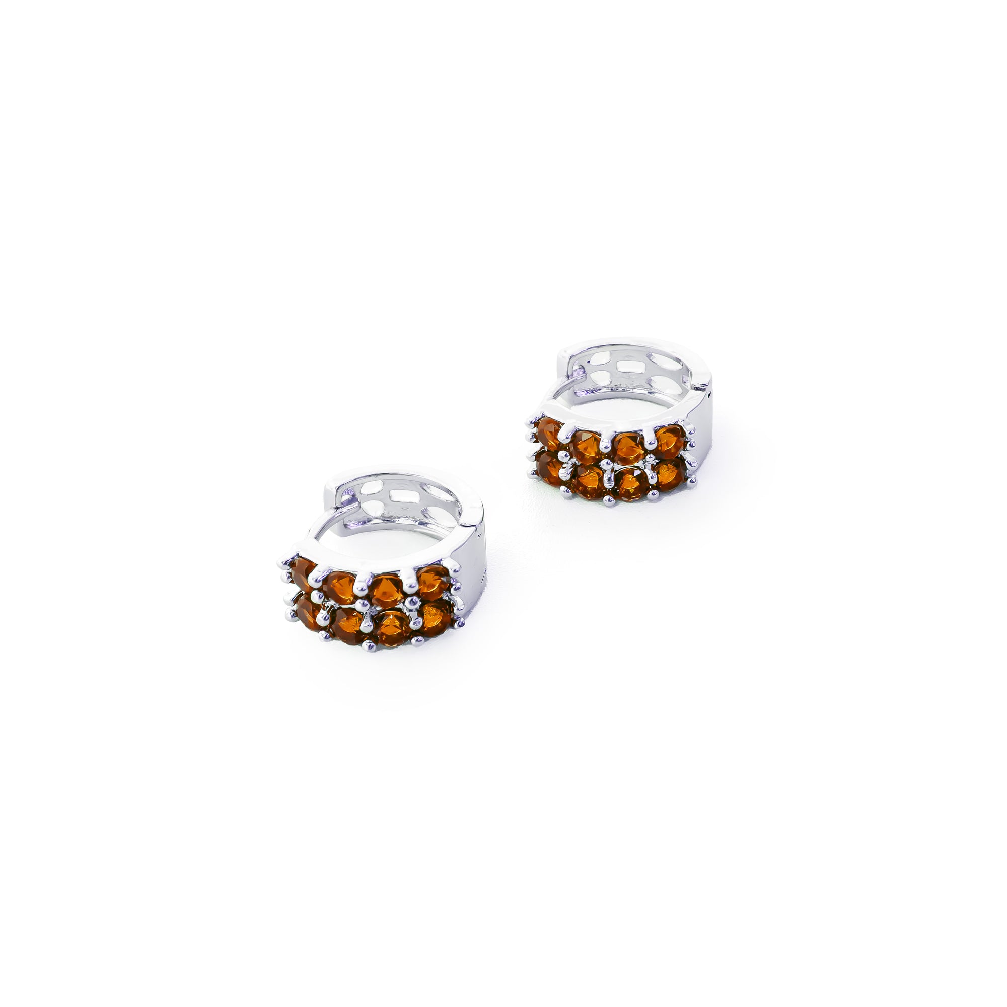 Aretes Plateados Huggies con Piedras Diferentes Colores M18 Oro Laminado
