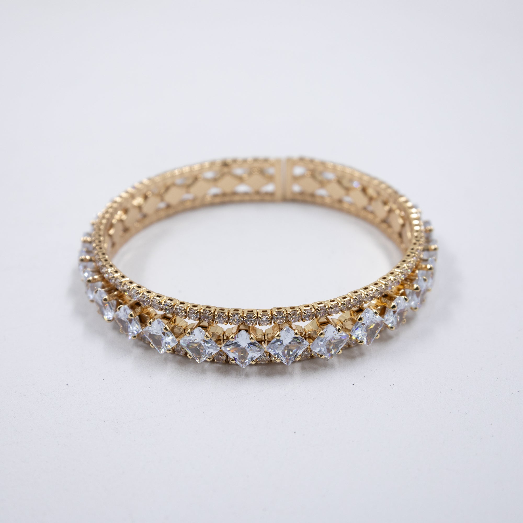 Pulseras Doradas con Piedras M2 Oro Laminado