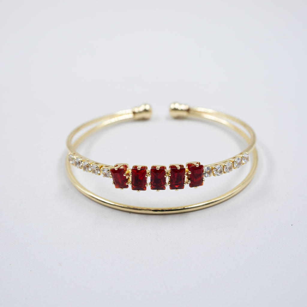 Pulsera dorada con flor y piedras blancas M1 Oro Laminado
