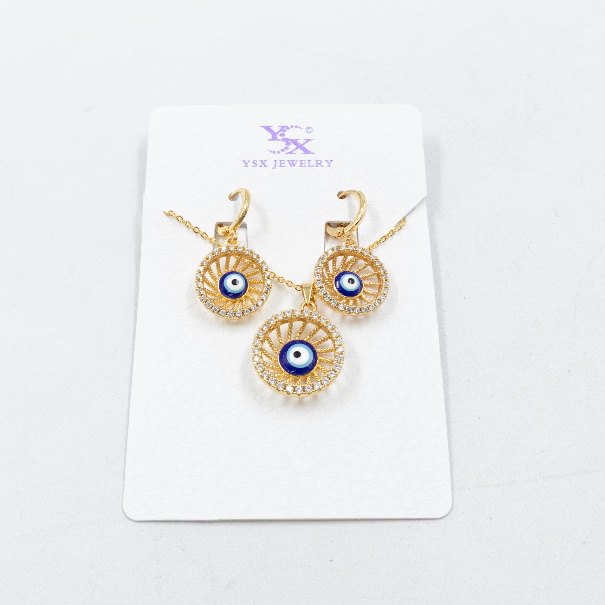 Conjunto de Aretes y Collar Oro Laminado
