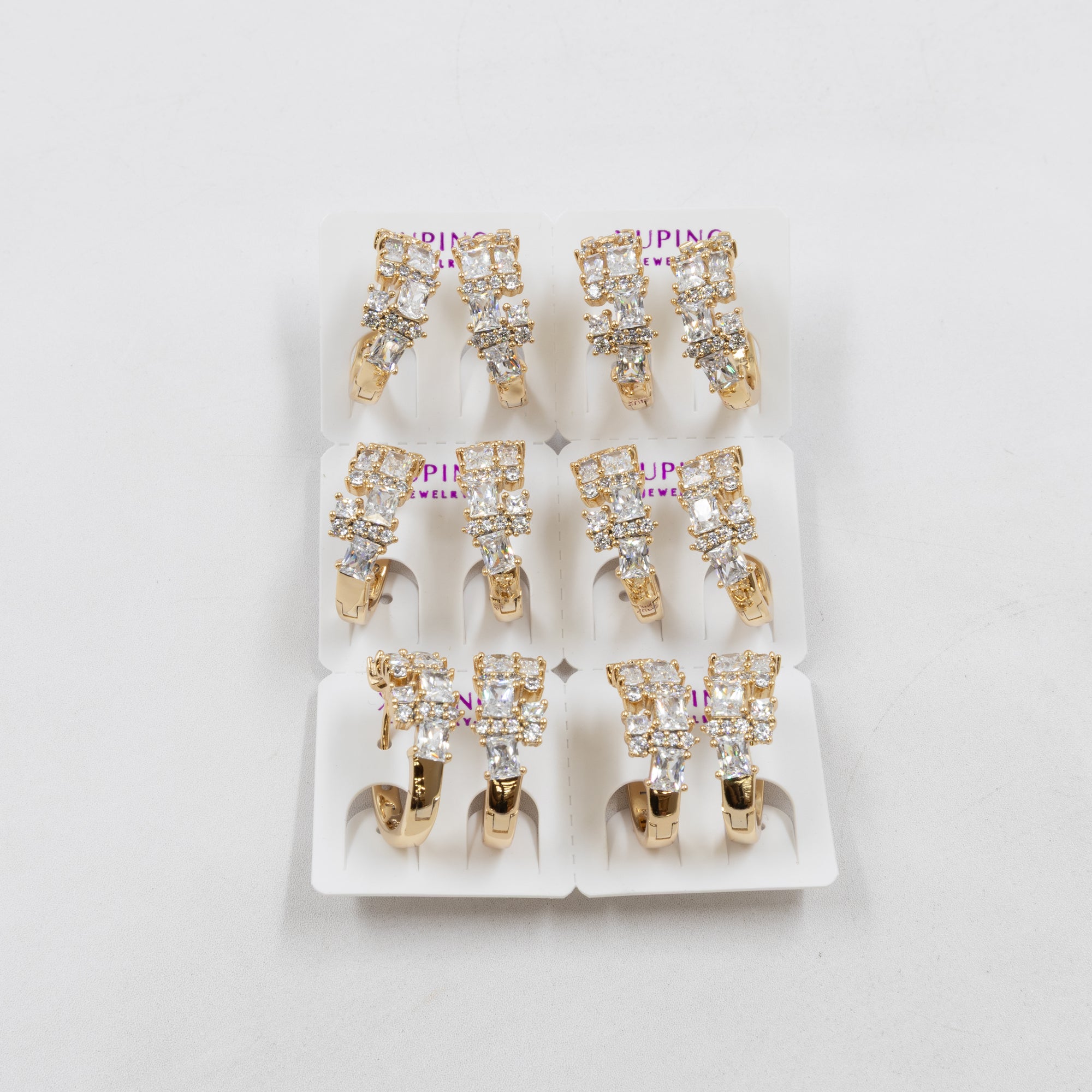 Paquete de 6 pares de Aretes Xuping Dorado M17 Oro Laminado