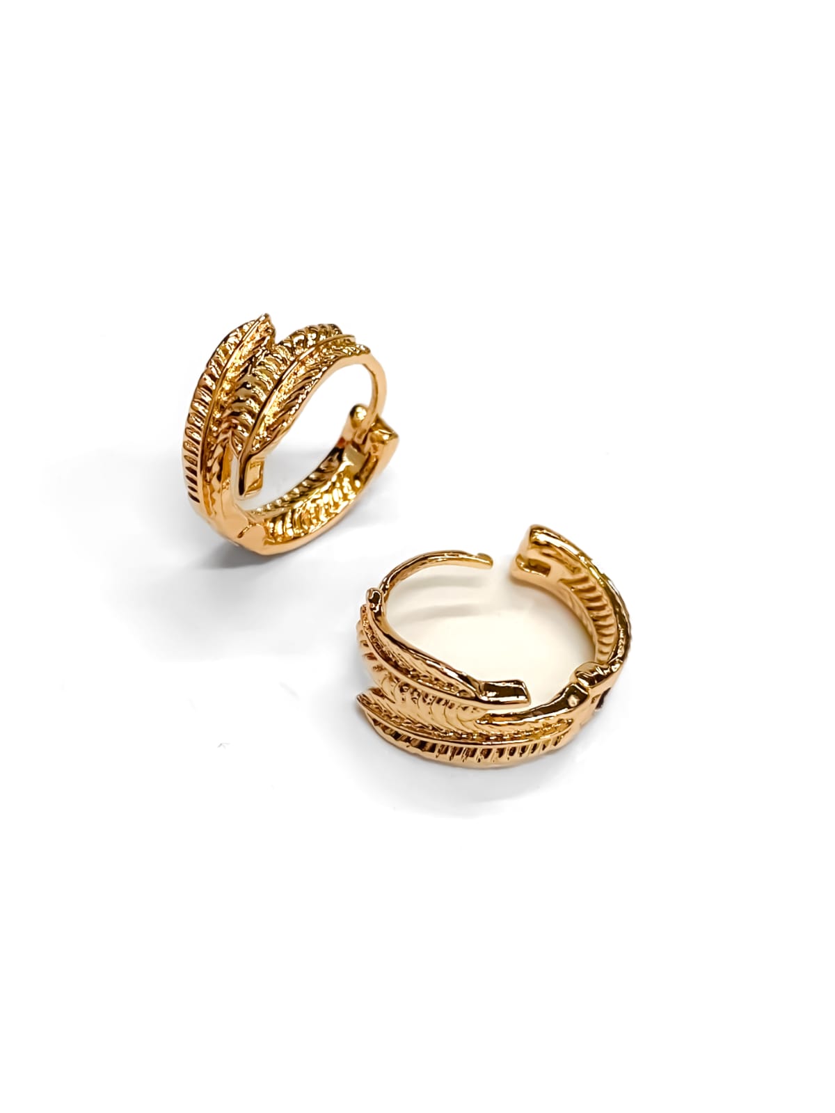 ARETES HUGGIES M2 - ORO LAMINADO