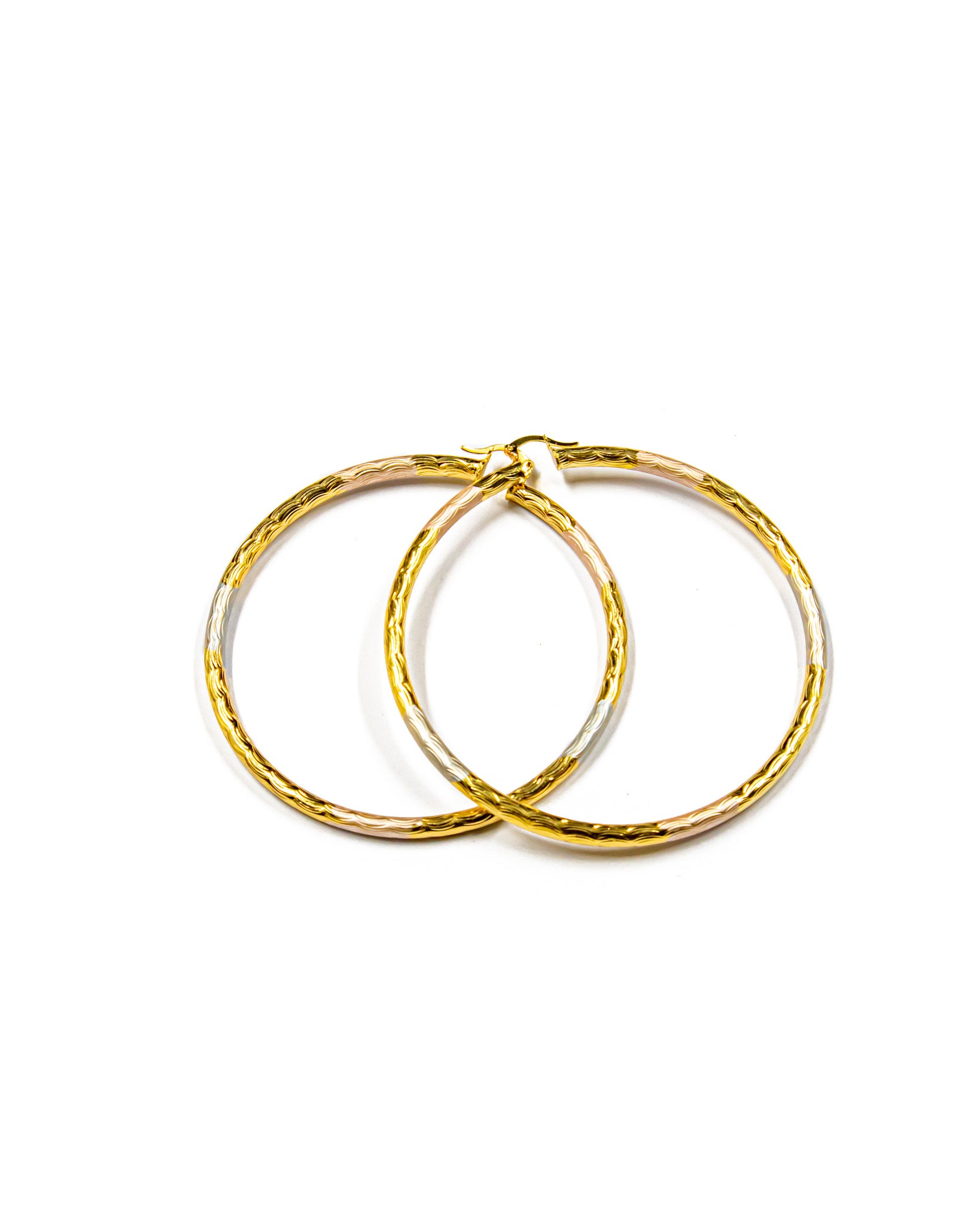 Arete tipo arracada - M1 Oro Laminado