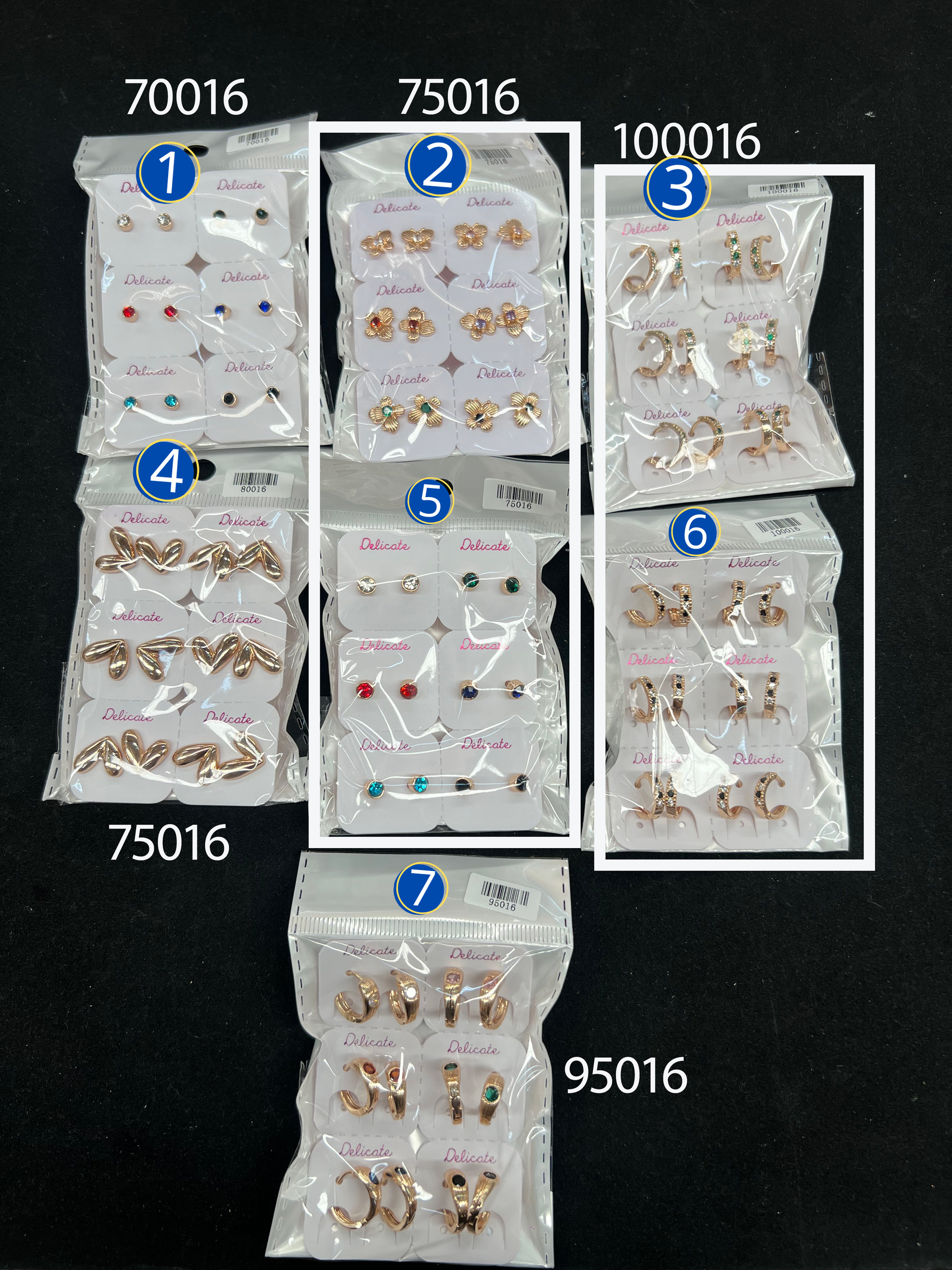 [07/JULIO/26] Paquete de 5 pares de aretes M11 ORO Laminado