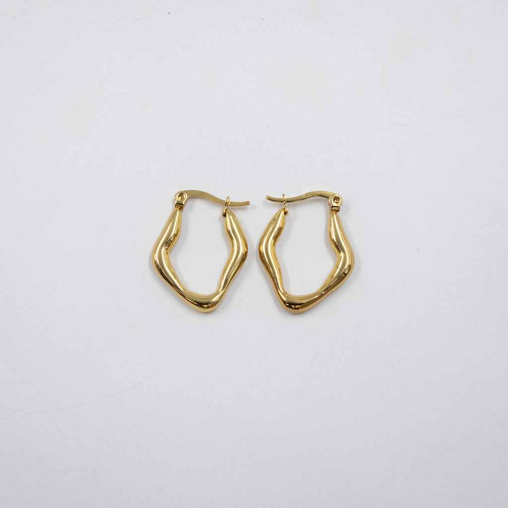 Aretes Dorados Chicos M3 Oro Laminado