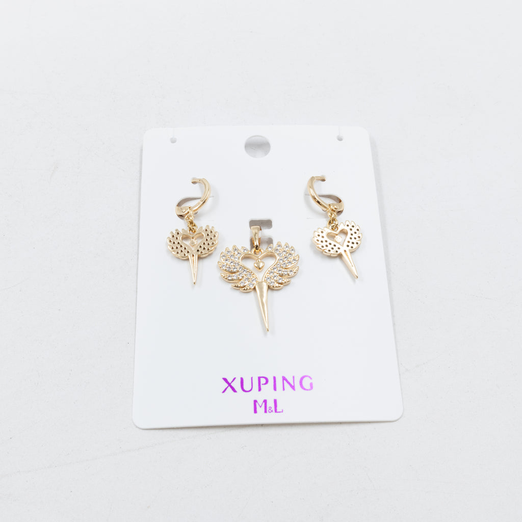 Conjunto de de Aretes y Dije M1 Oro Laminado
