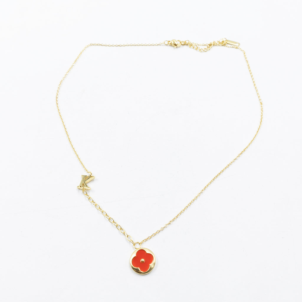 Collares Dorados con dijes de letra M,L,K y dije de Trebol M4 Oro Laminado