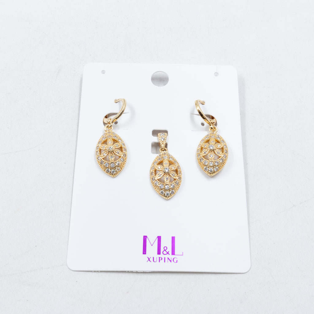 Conjunto de de Aretes y Dije M10 Oro Laminado