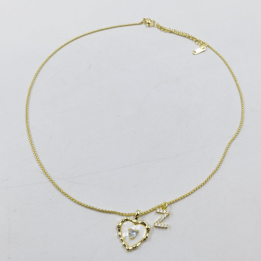 Collares Dorados con dije de Letra y corazon M3 Oro Laminado