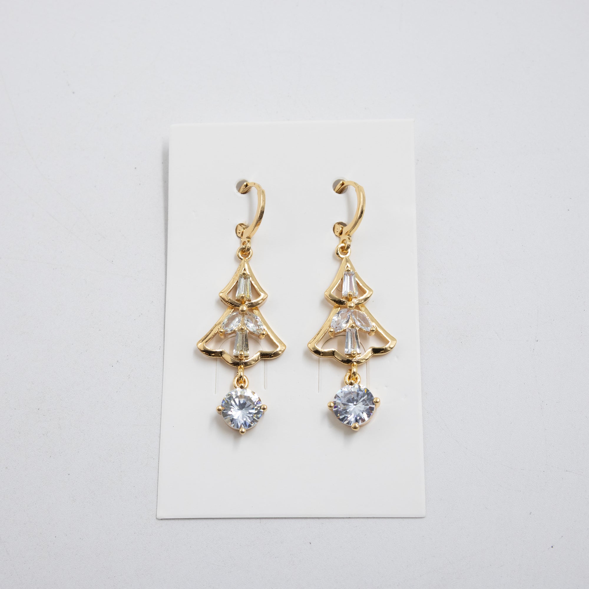 Aretes Largos Dorados con piedras M3 Oro Laminado