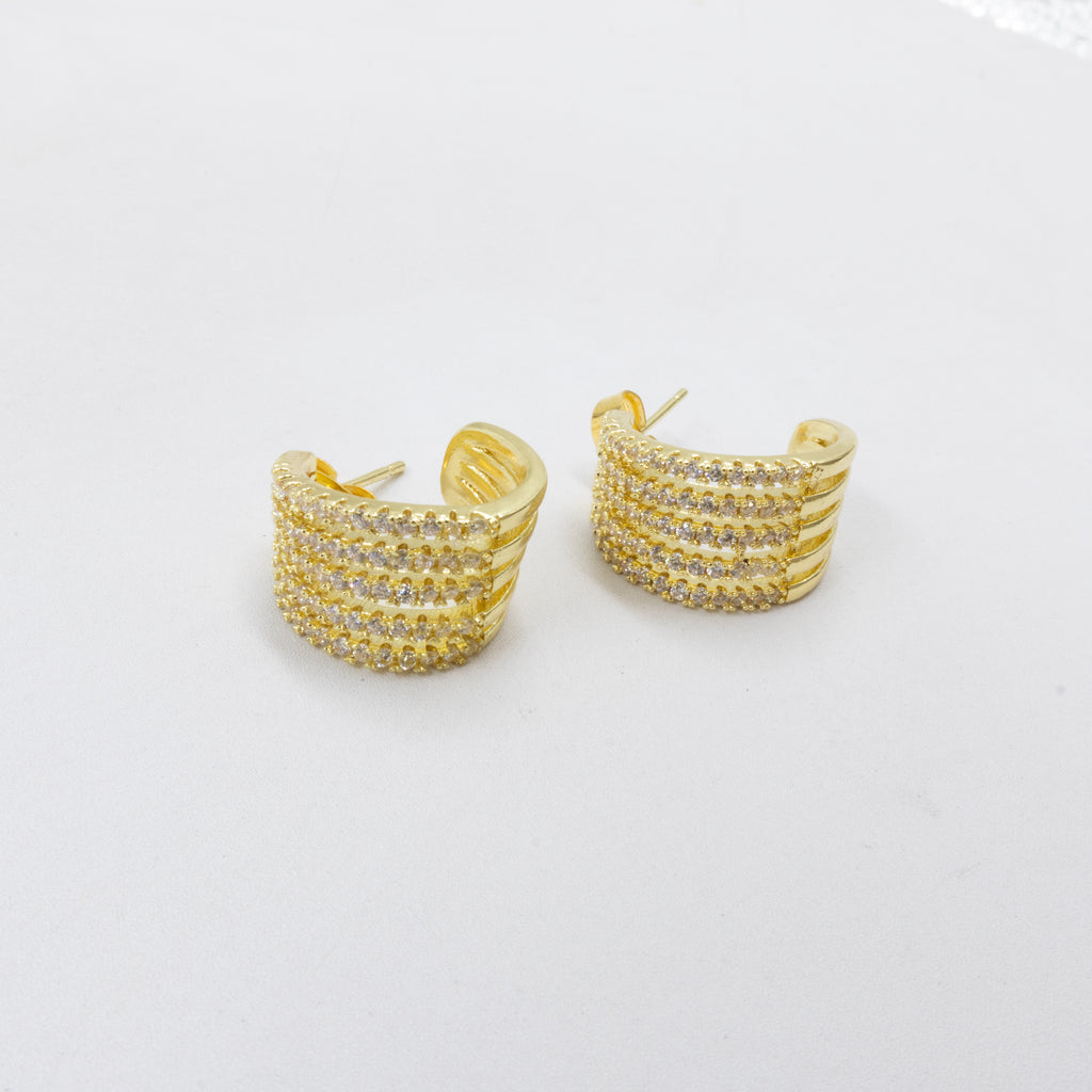Aretes Dorados Caja 2 01/06/26 M2 Oro Laminado