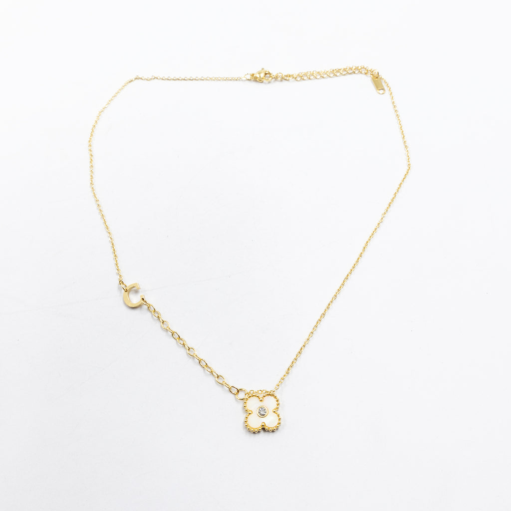 Collar de Dije de Trebol y letra A, B, C M1 Oro Lamnado