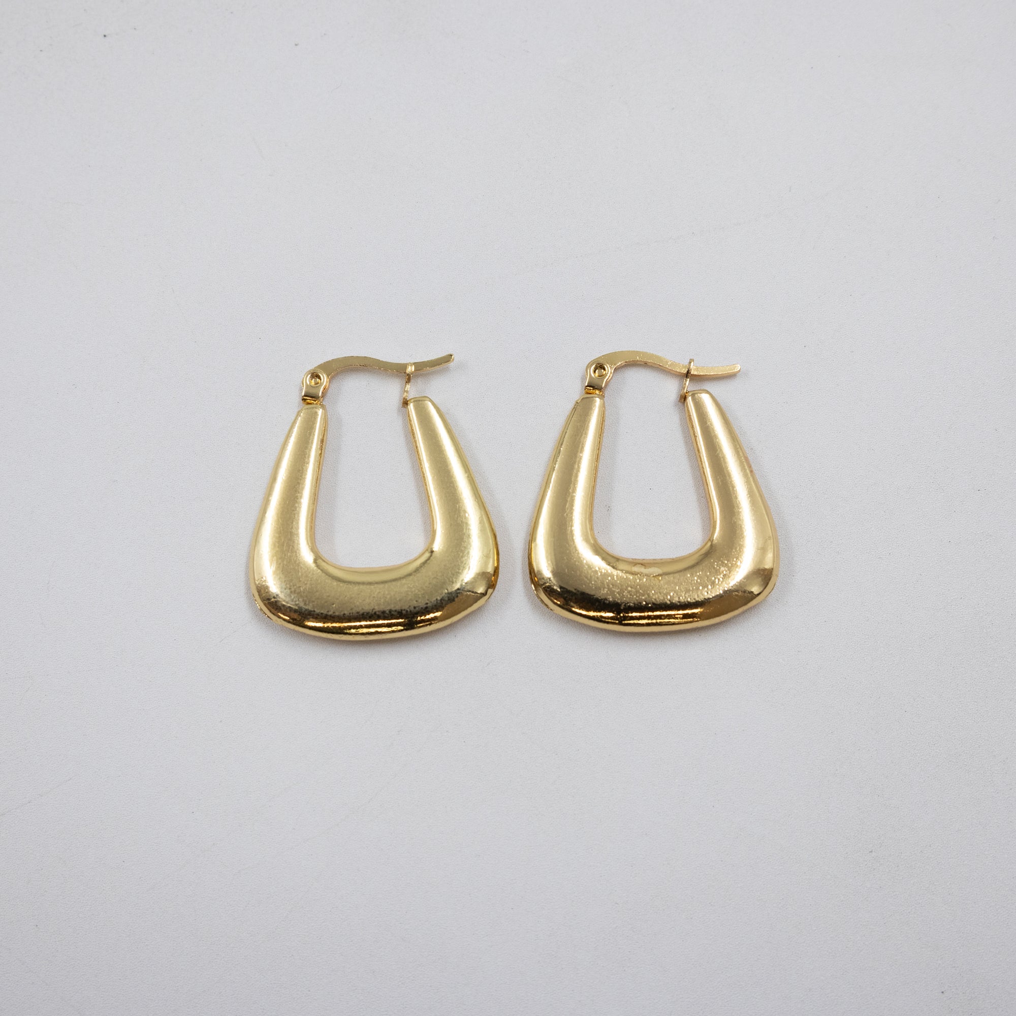 Aretes Dorados Chicos M5 Oro Laminado
