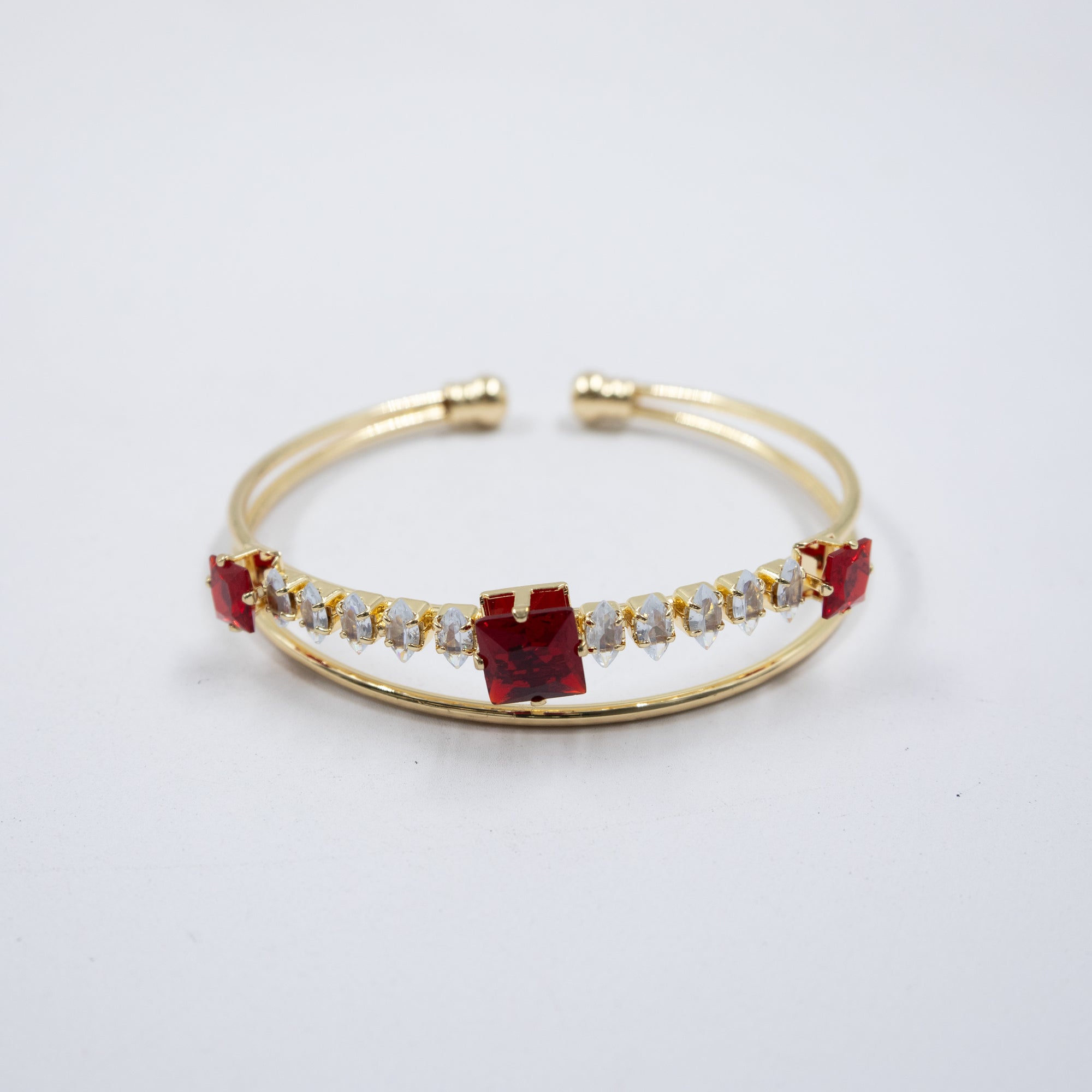 Pulsera dorada con piedras M2 Oro Laminado