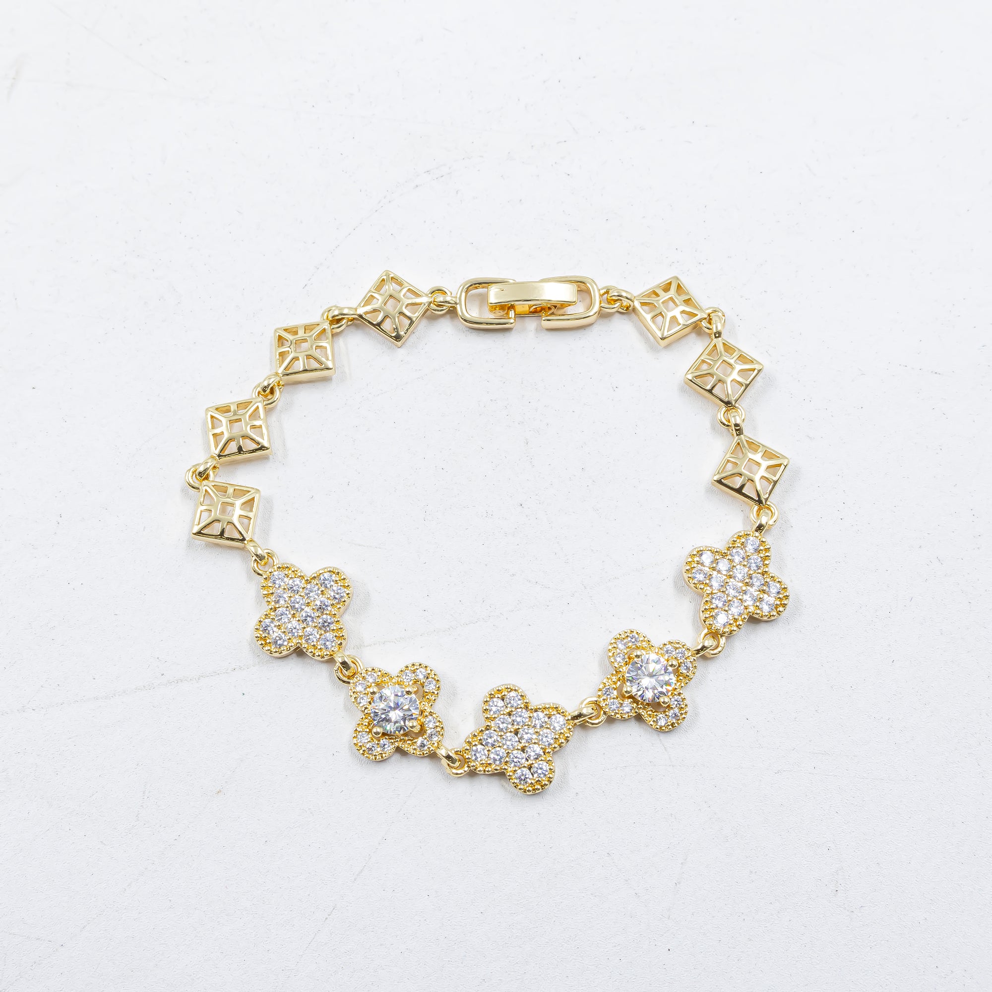Cadenas de Pulseras Doradas con Piedras M2 Oro Laminado