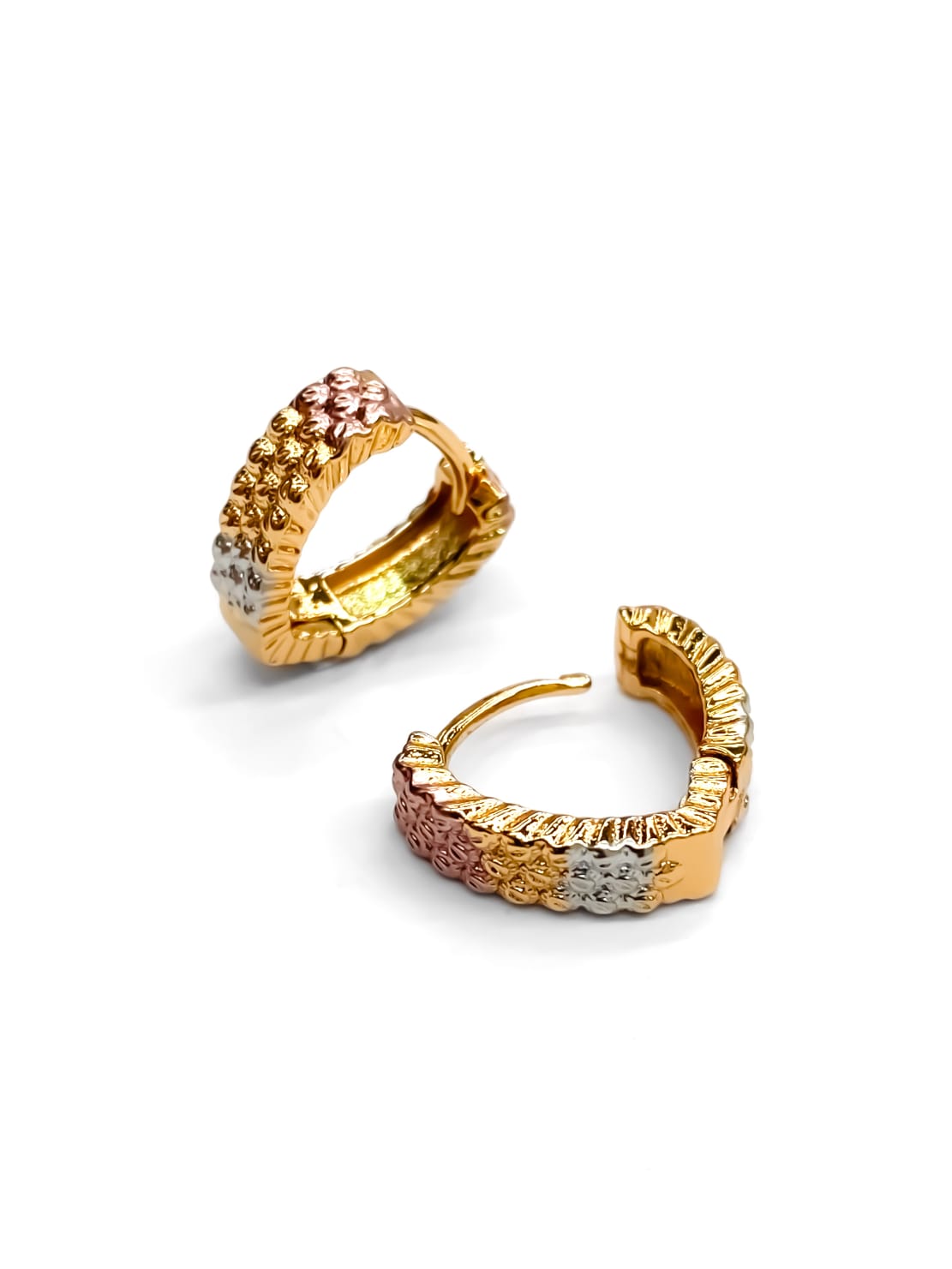 ARETES HUGGIES M20 - ORO LAMINADO