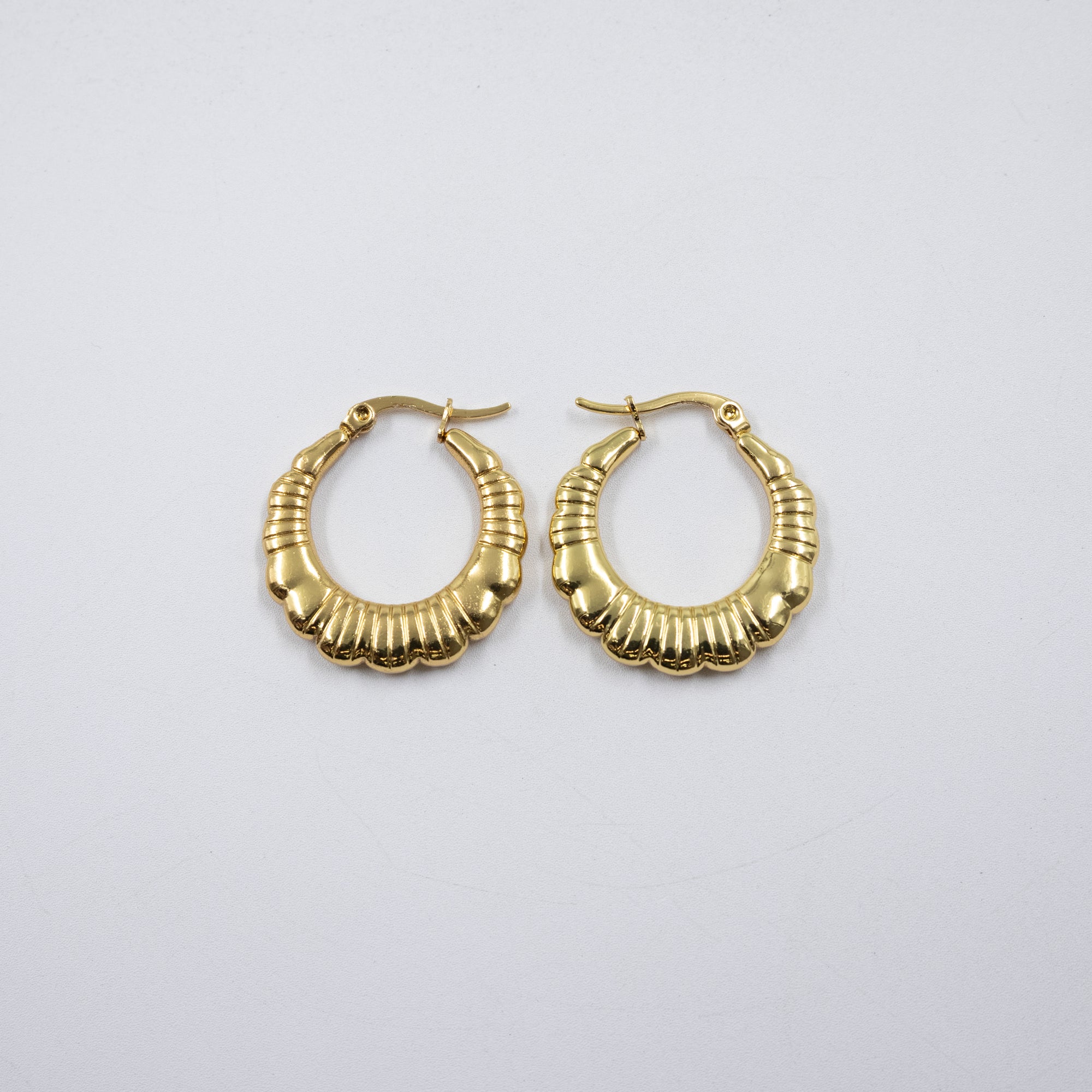 Aretes Dorados Chicos M1 Oro Laminado